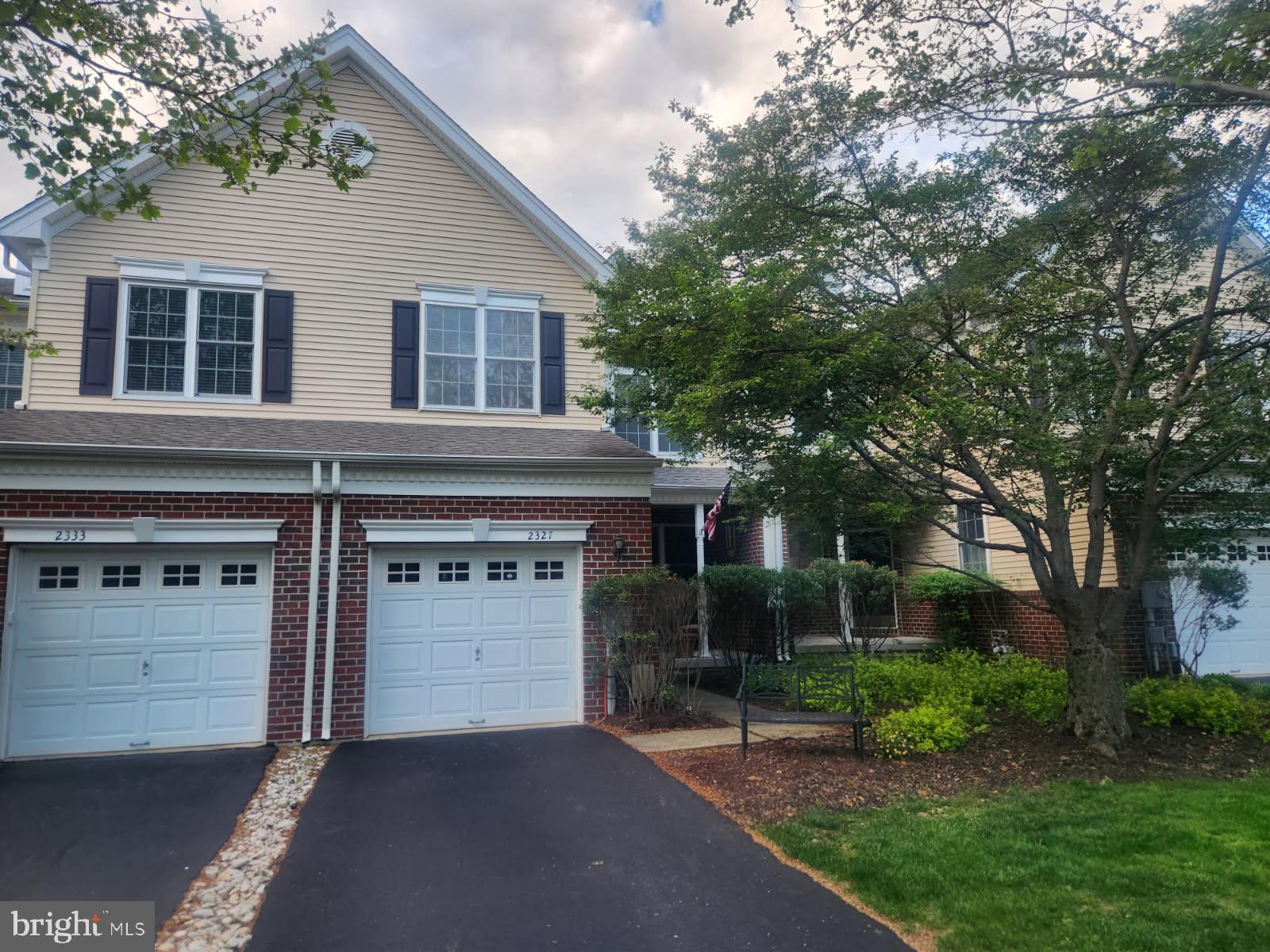 ARBOR POINT - Residential