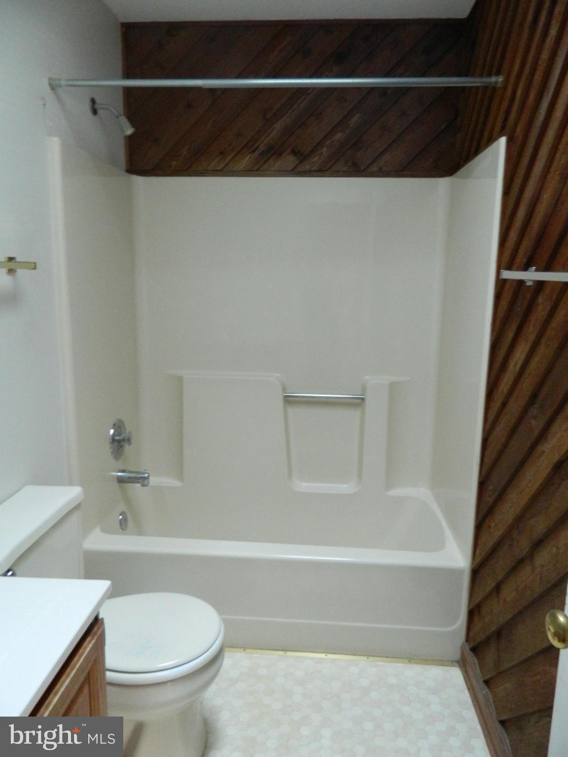 CHANCELLOR GREEN - Residential Lease