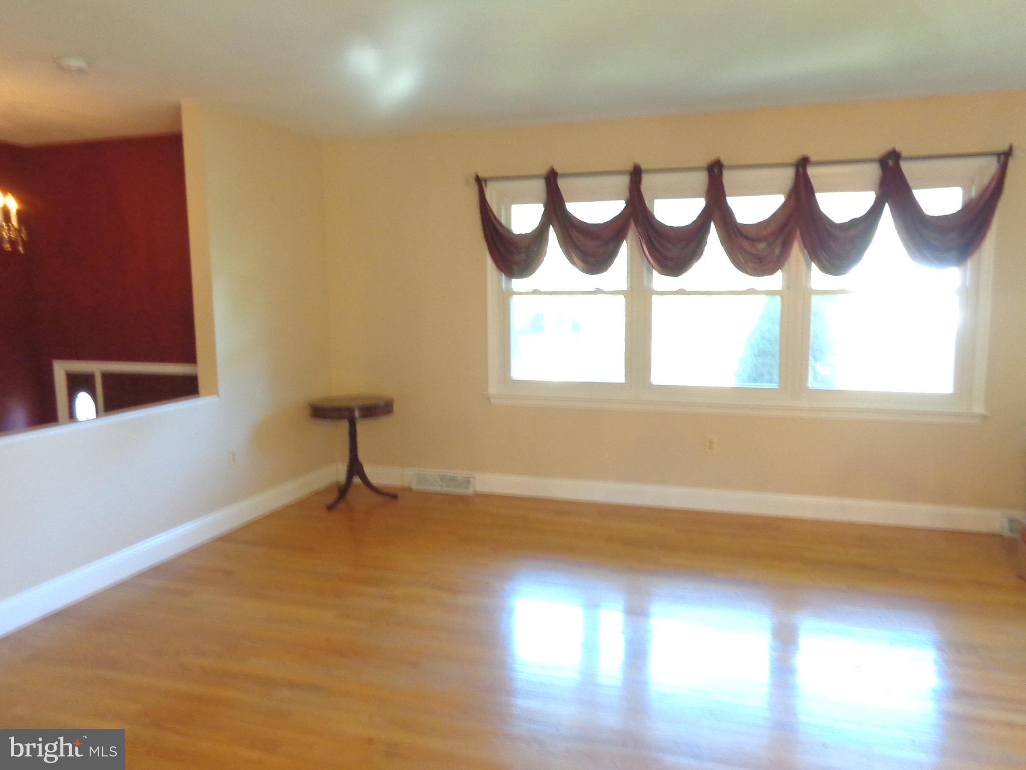 FOREST LAKES - Residential