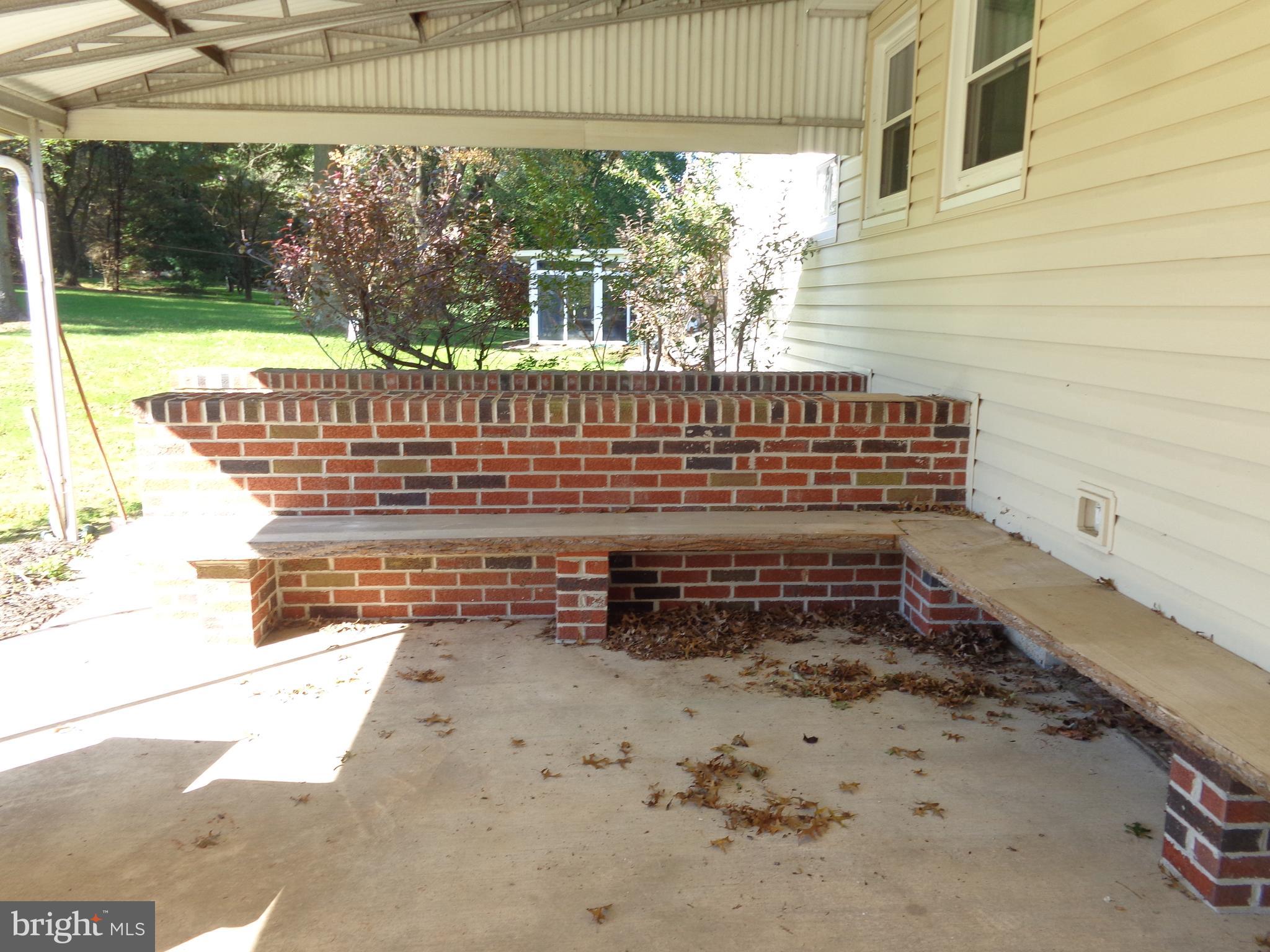 FOREST LAKES - Residential