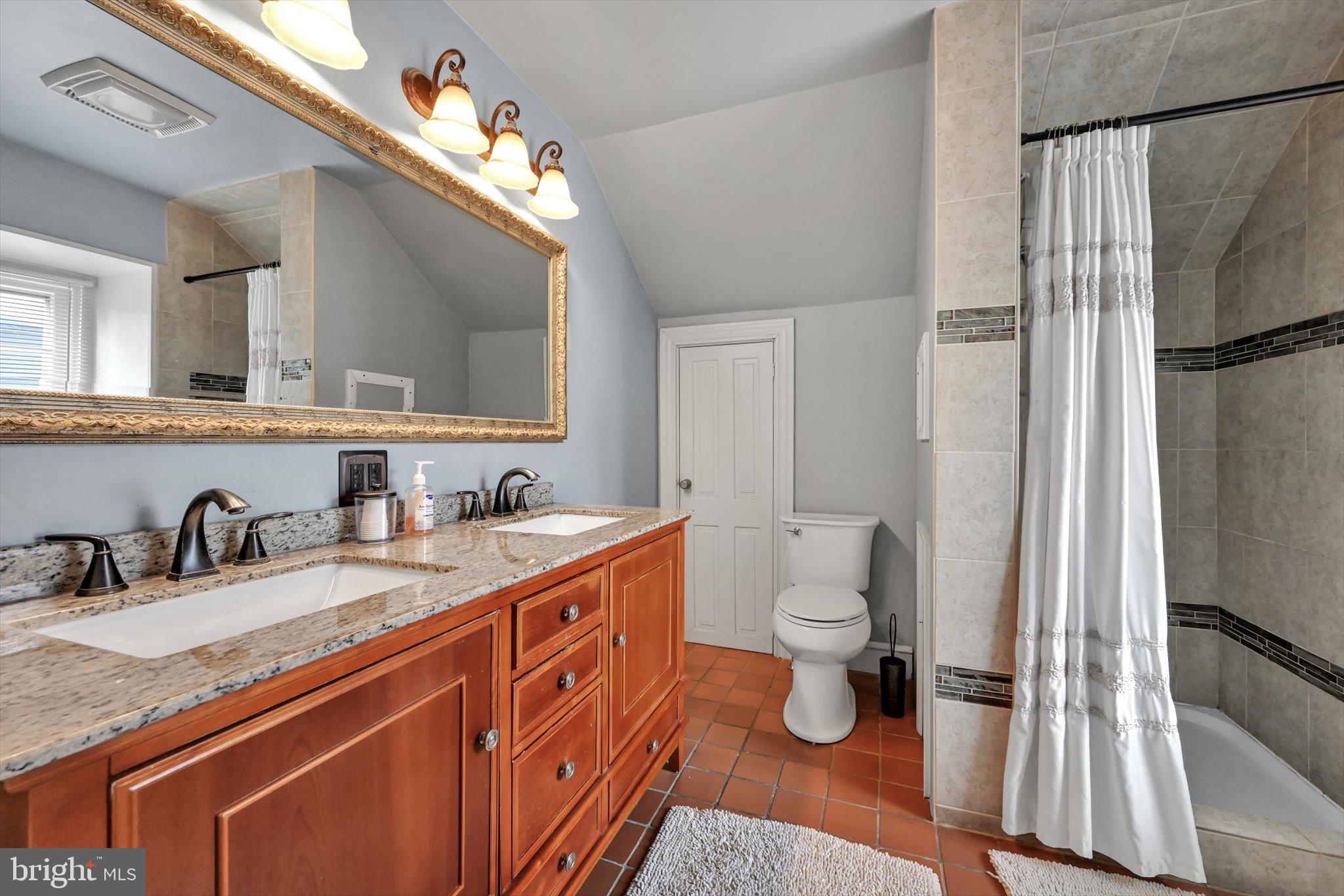 EPHRATA BOROUGH - Commercial Sale