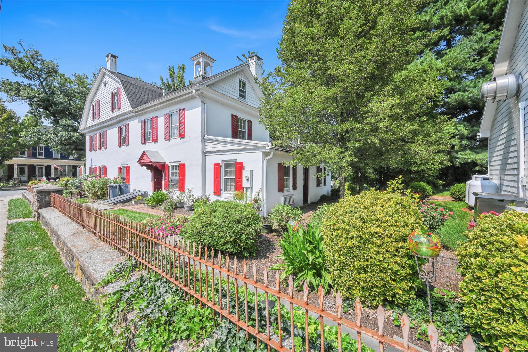 301 W MAIN STREET
