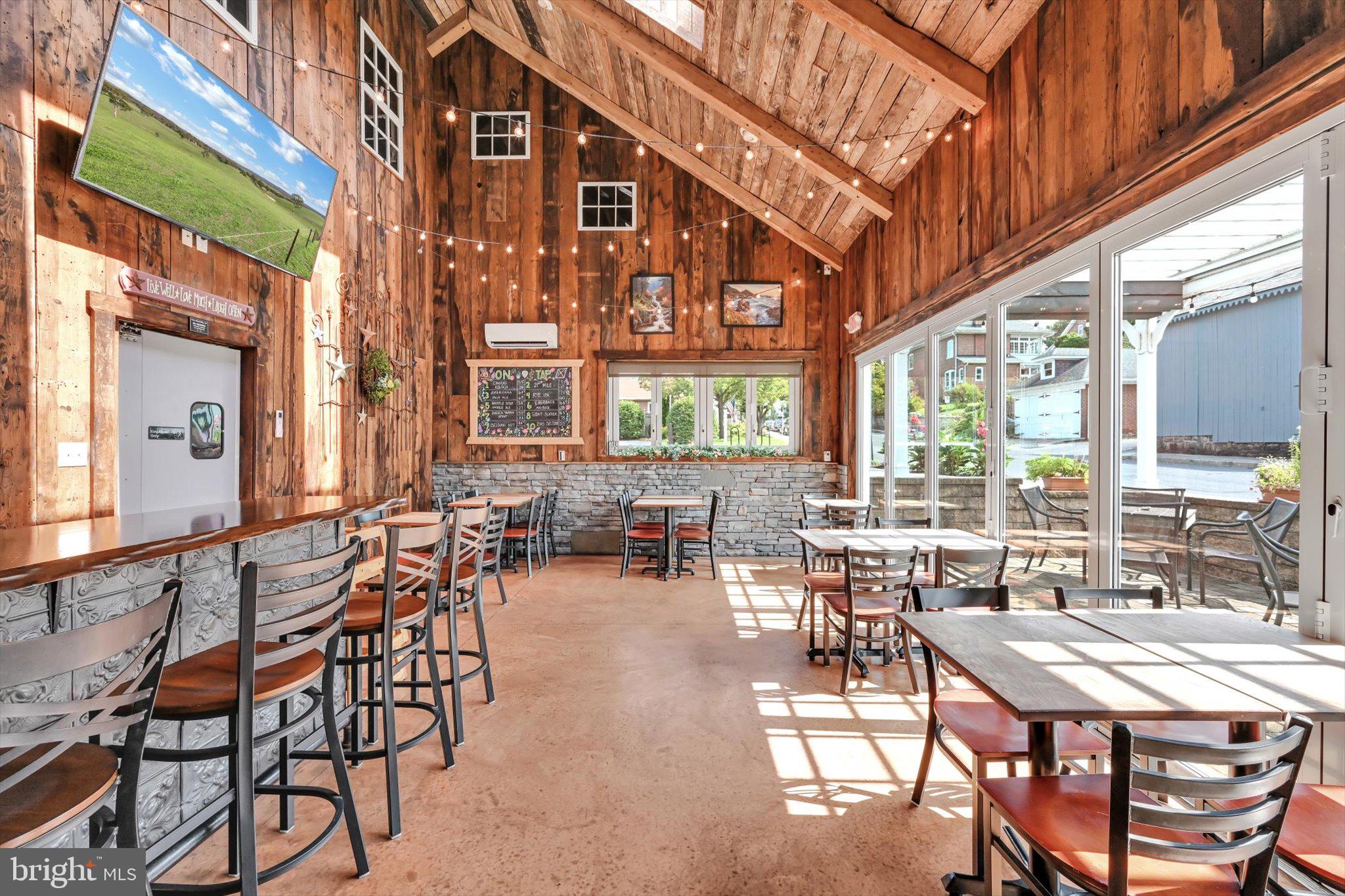 EPHRATA BOROUGH - Commercial Sale