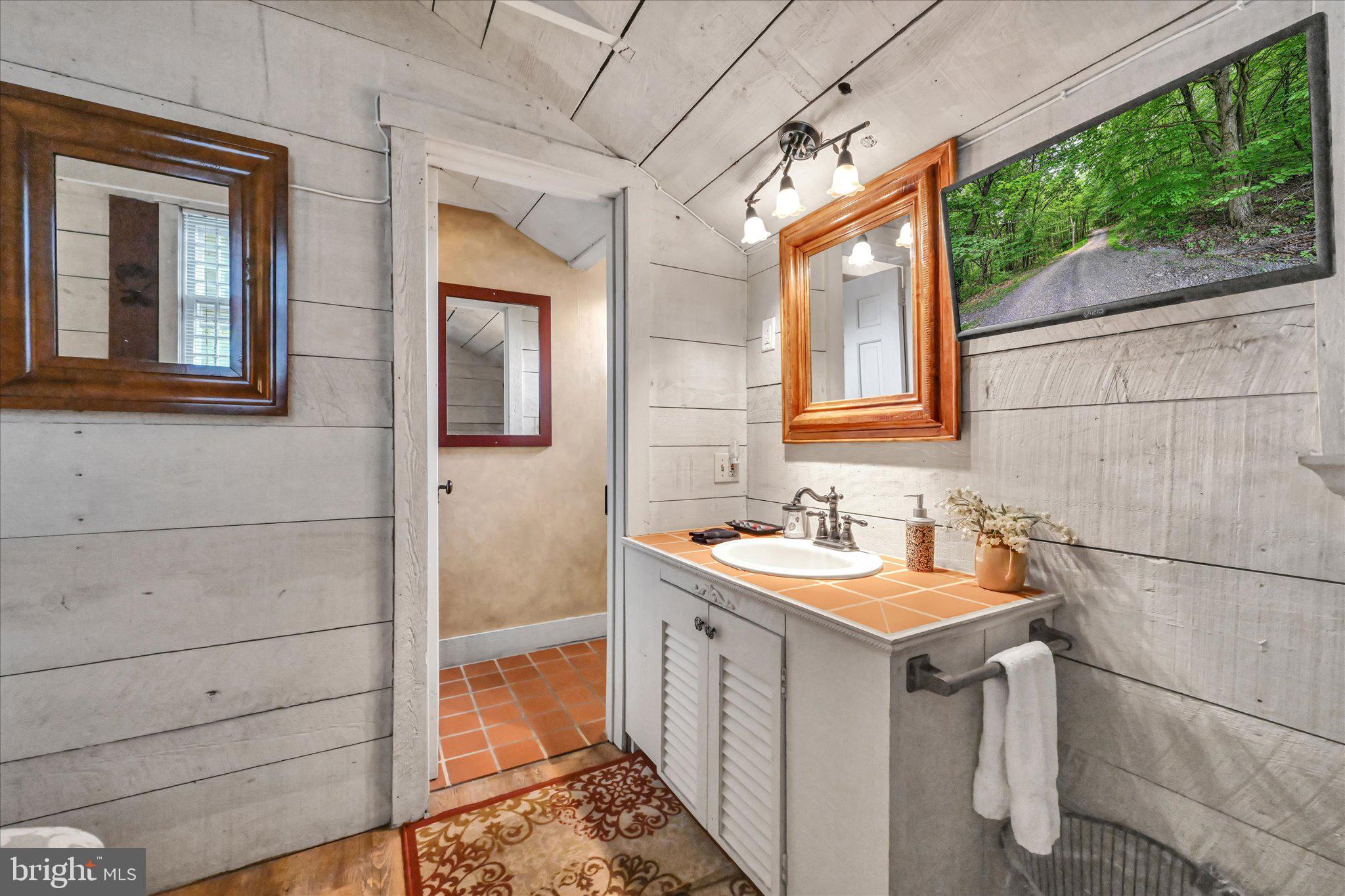 EPHRATA BOROUGH - Commercial Sale