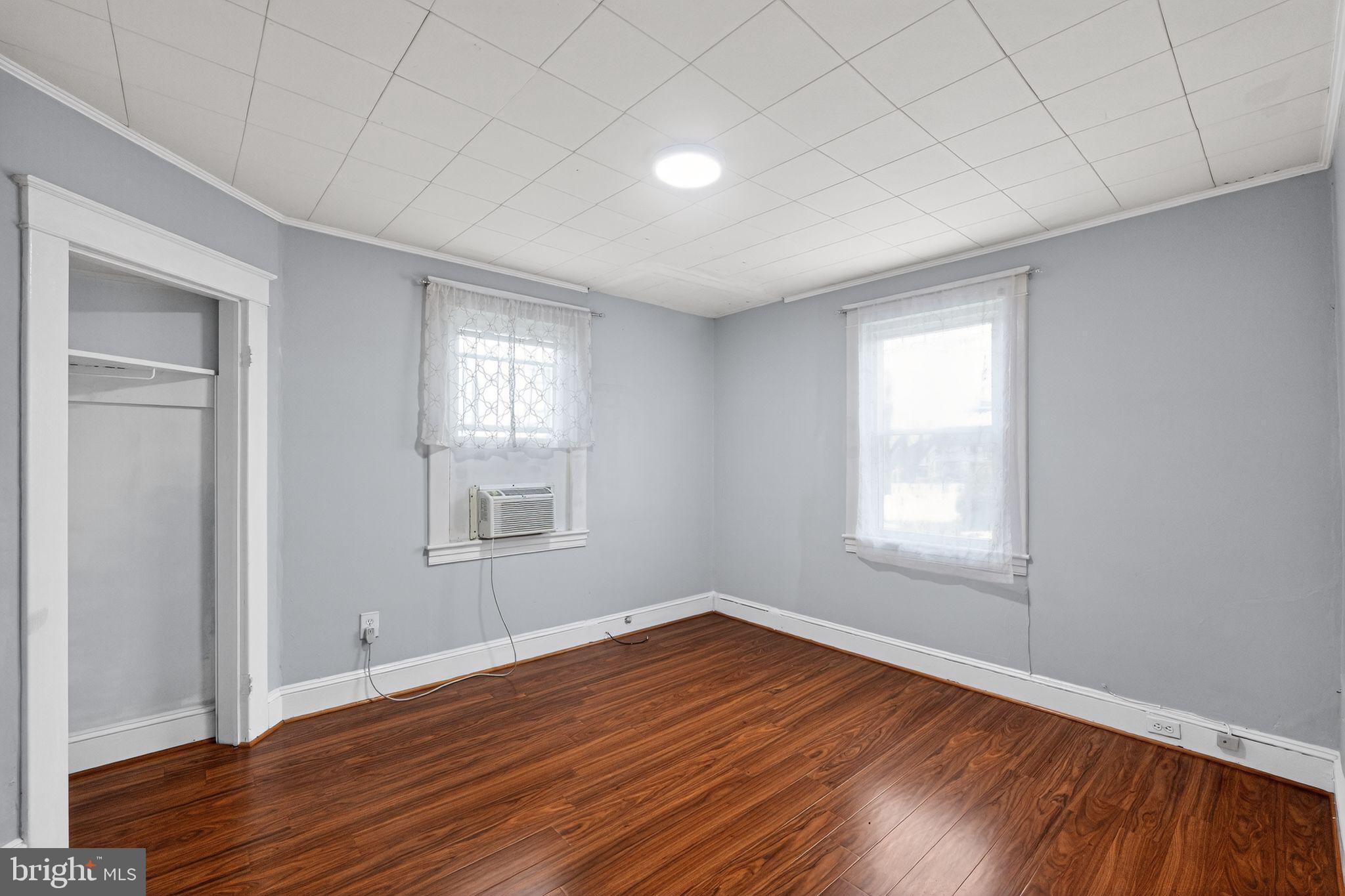 LINDEN HEIGHTS - Residential