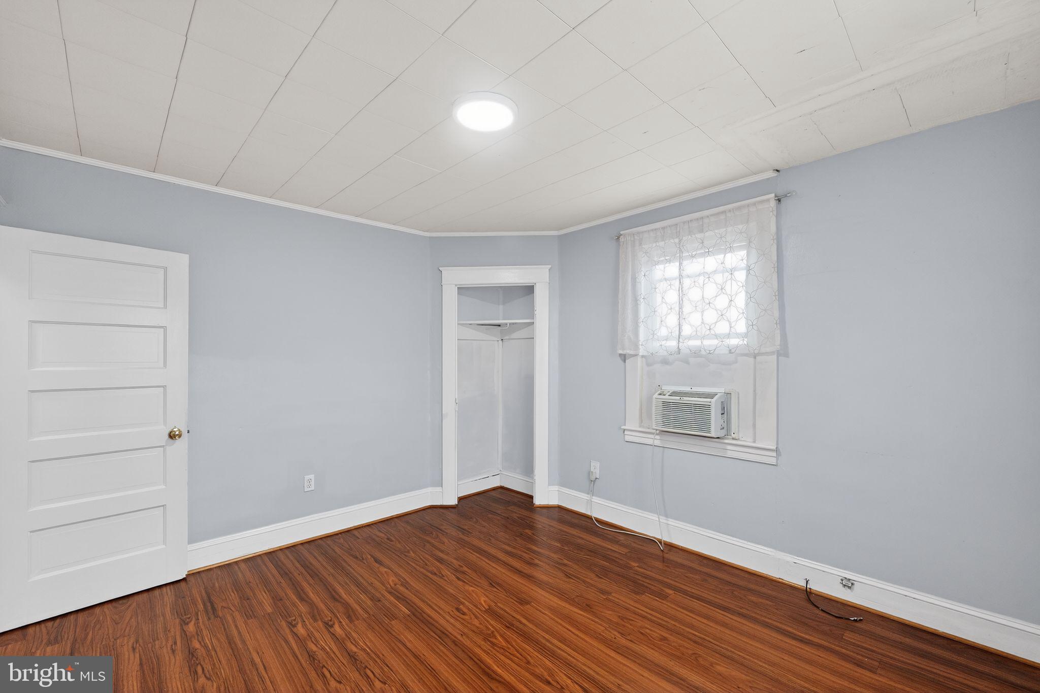 LINDEN HEIGHTS - Residential