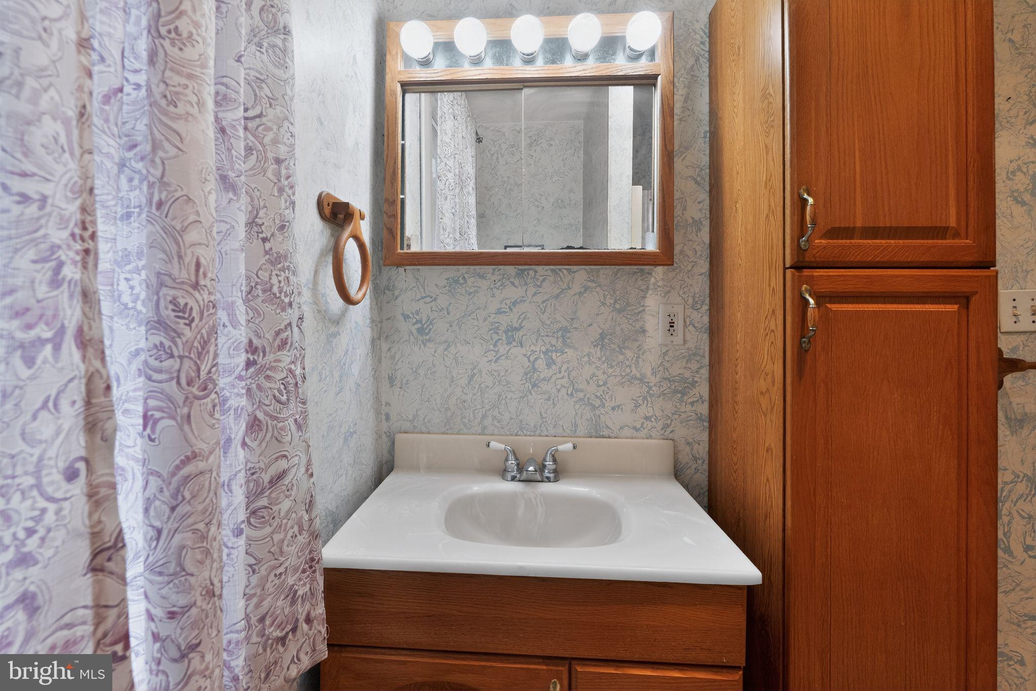 LINDEN HEIGHTS - Residential