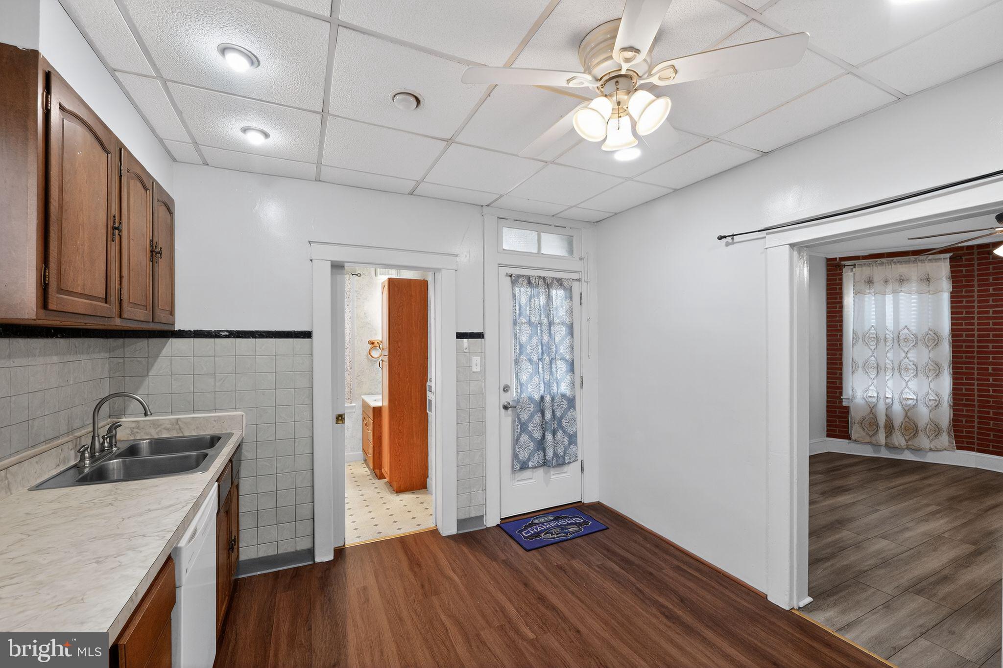 LINDEN HEIGHTS - Residential