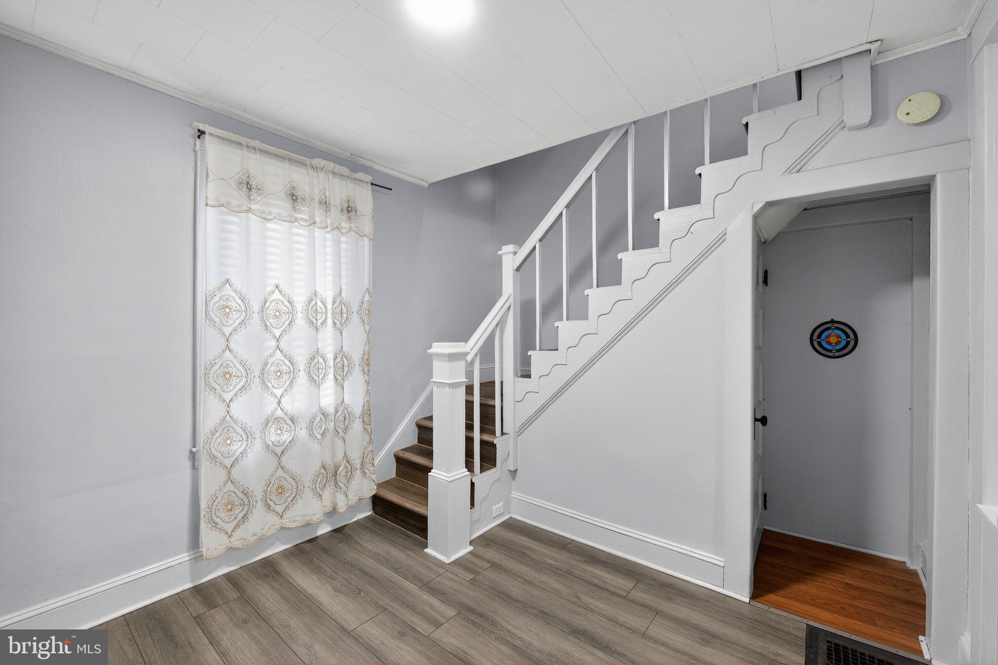 LINDEN HEIGHTS - Residential