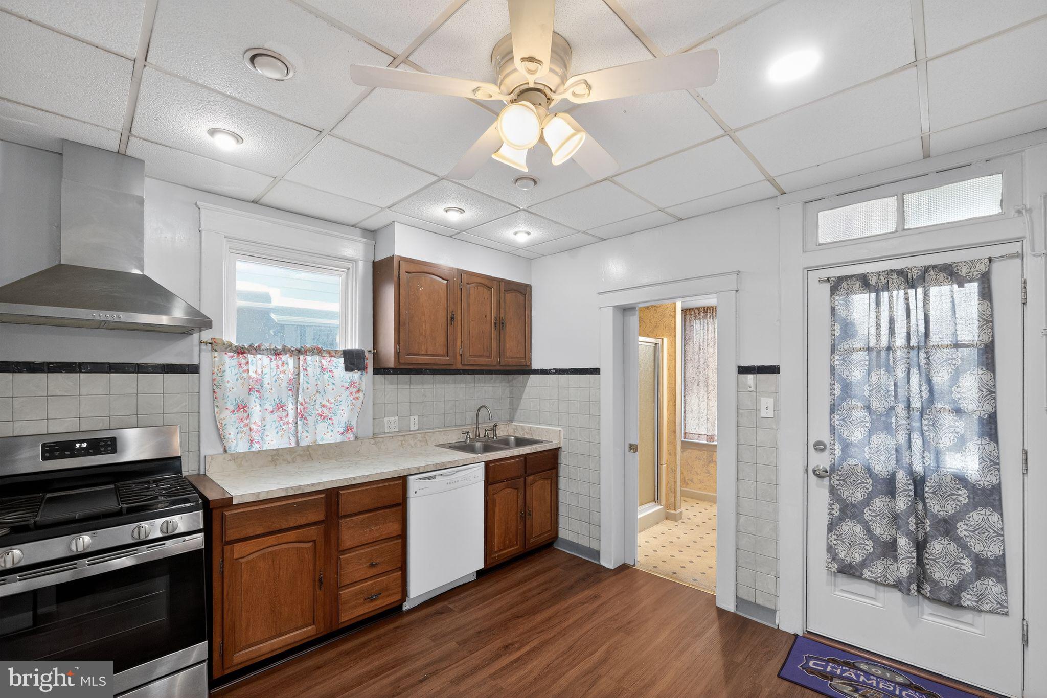 LINDEN HEIGHTS - Residential