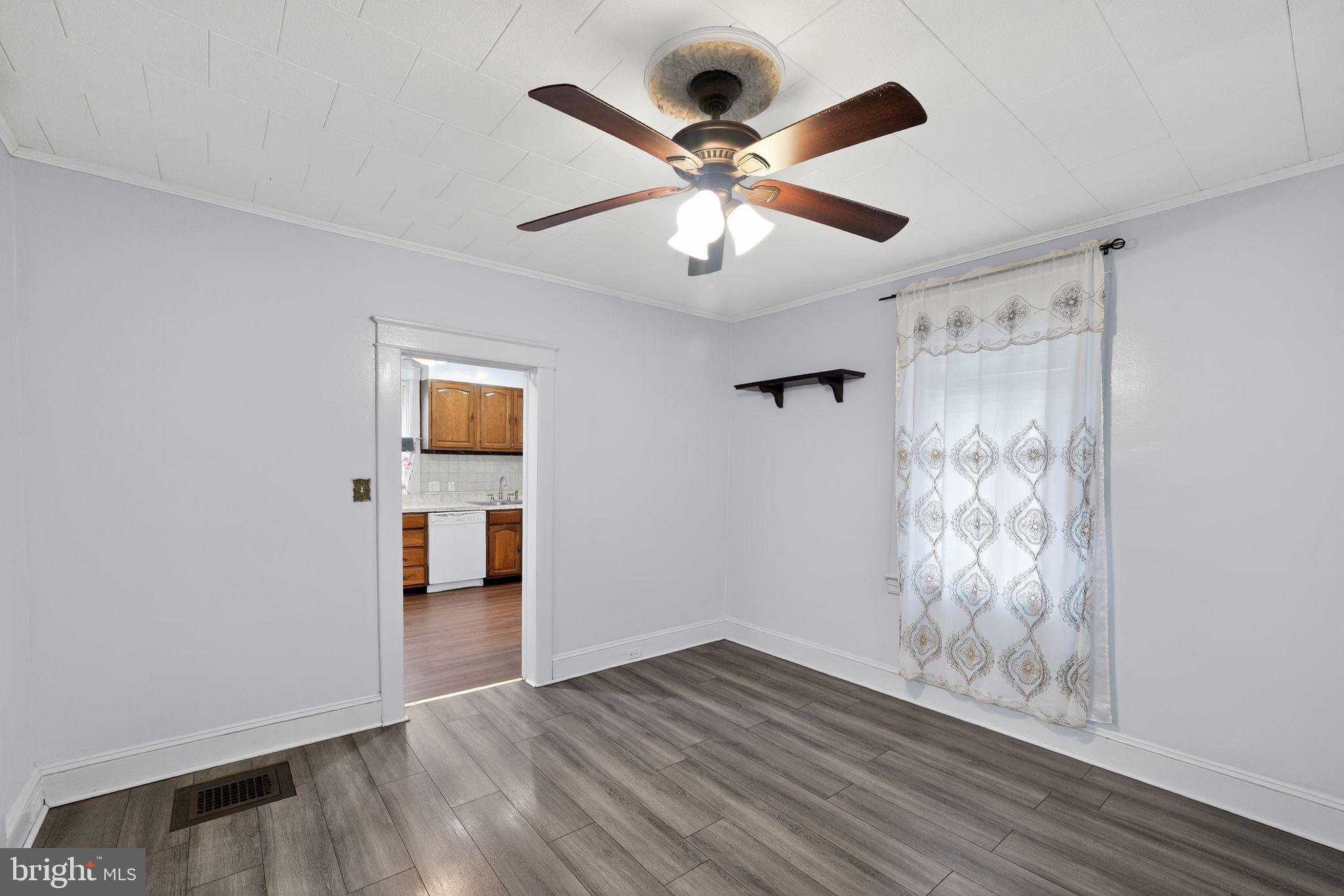 LINDEN HEIGHTS - Residential