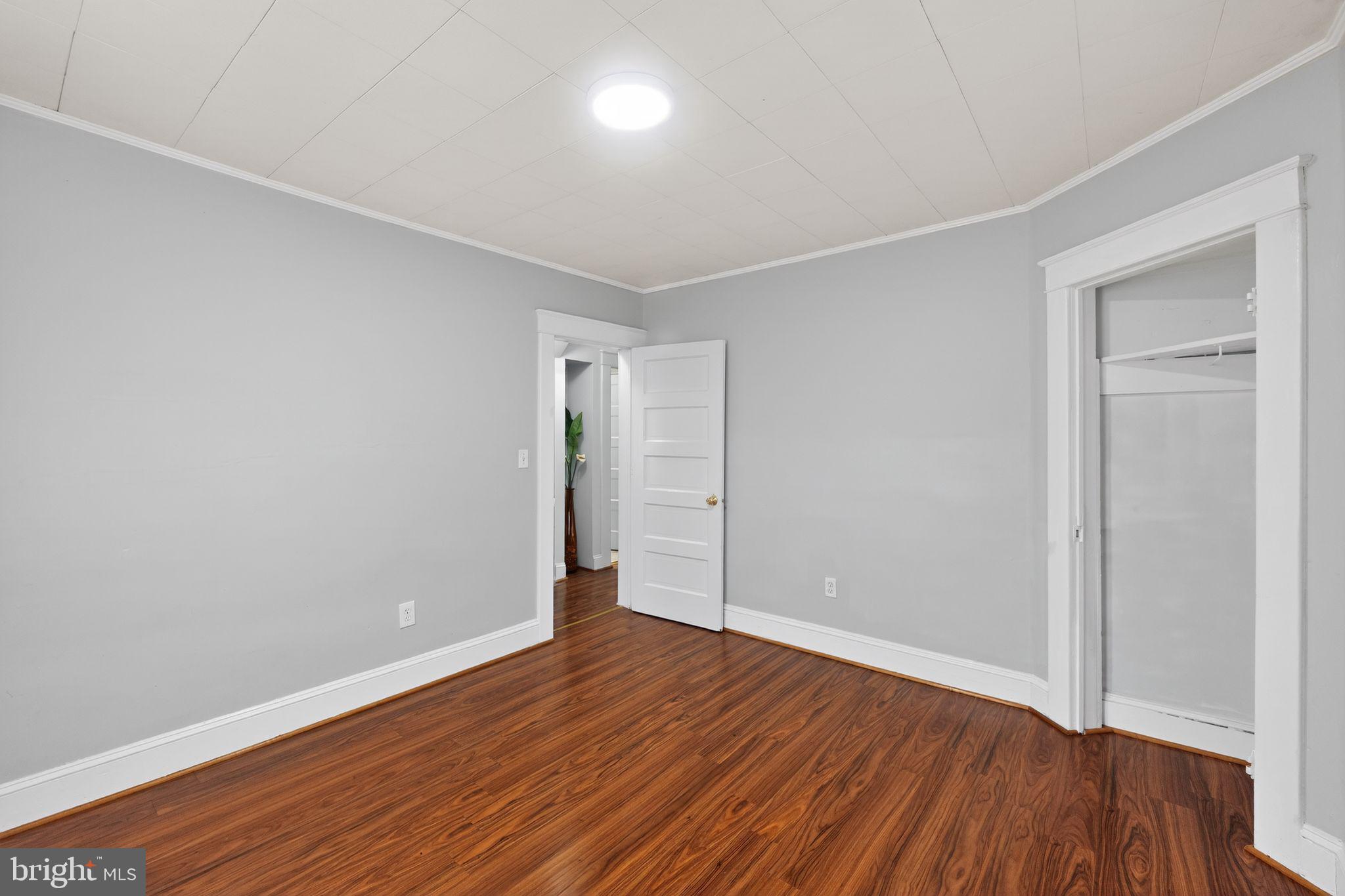 LINDEN HEIGHTS - Residential