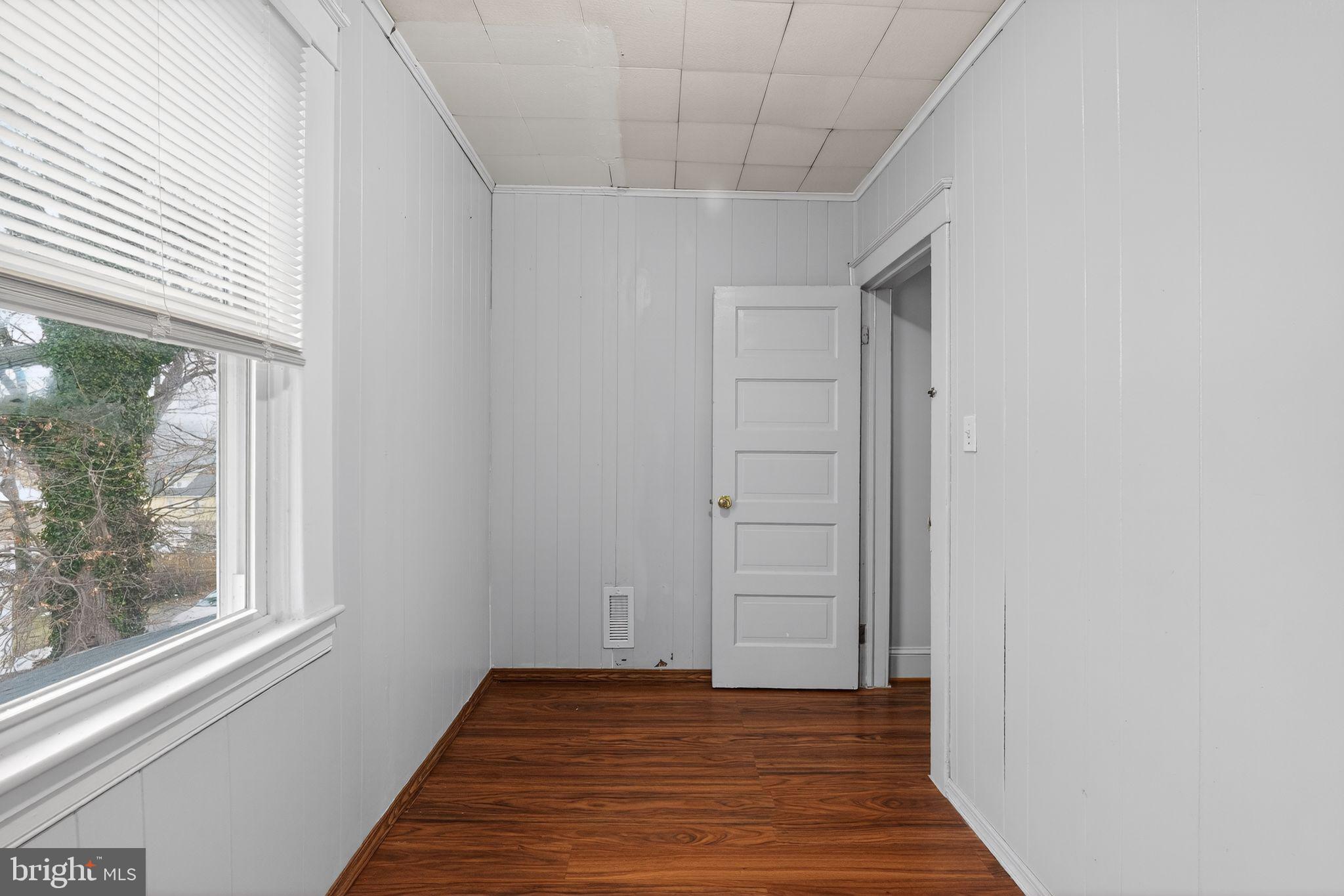 LINDEN HEIGHTS - Residential