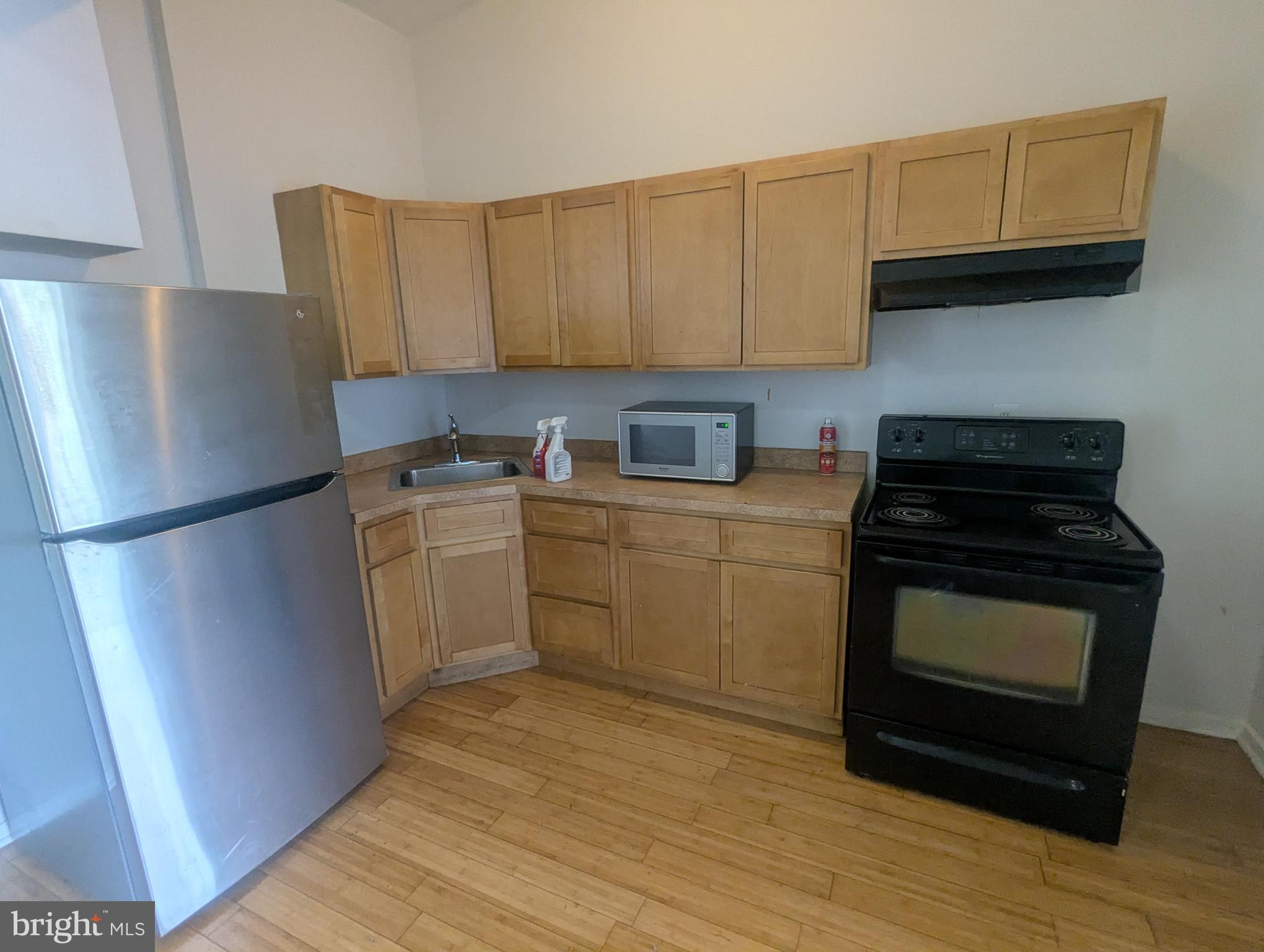 Available for rent for either July or August. Large 3 bedroom 1 full bath. Central Air Conditioning. In unit washer and dryer. Come check this great location near Temple University. Water included in rent. Unit will be painted and clean before move in.