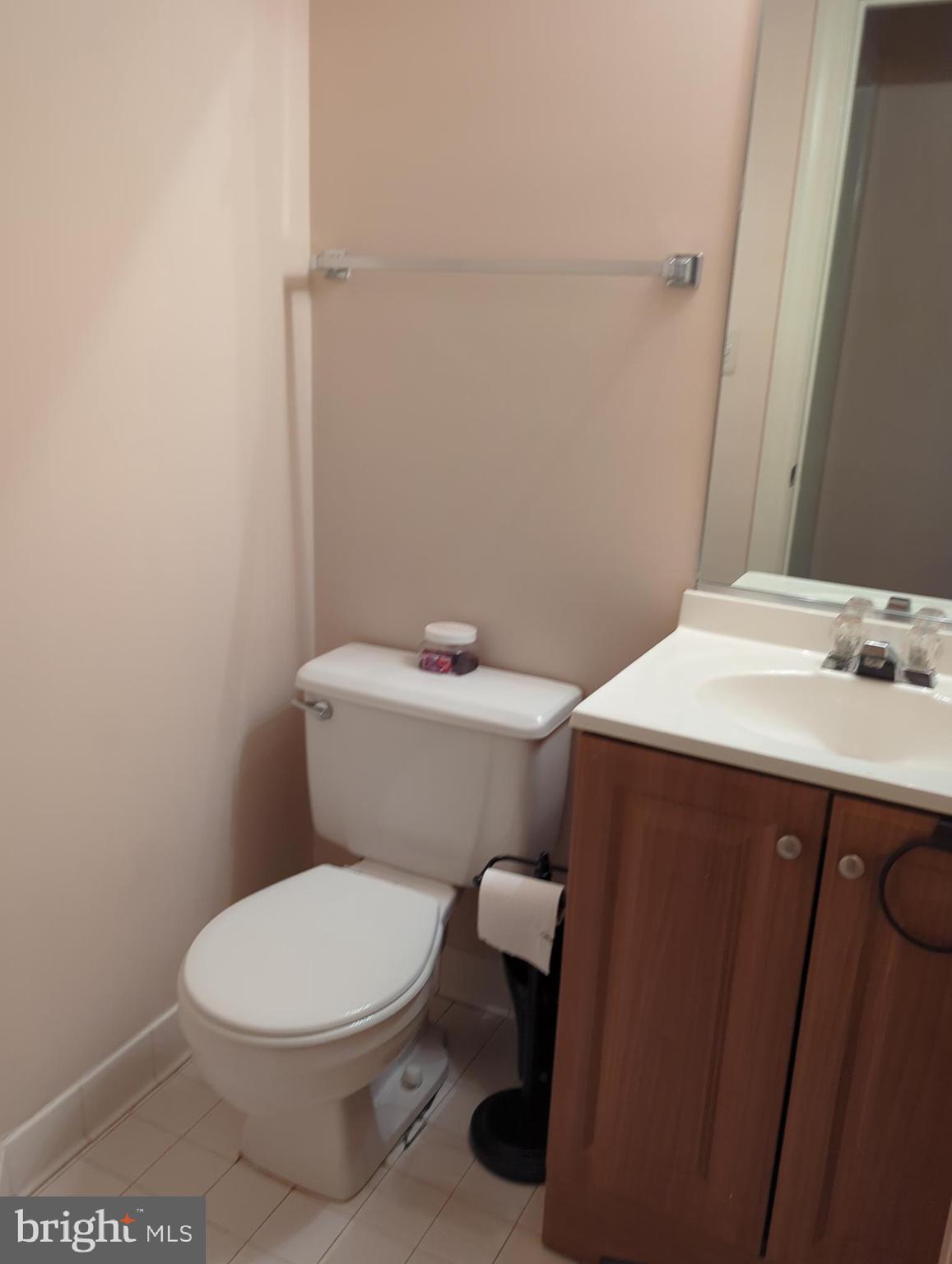 KEMP MILL - Residential Lease