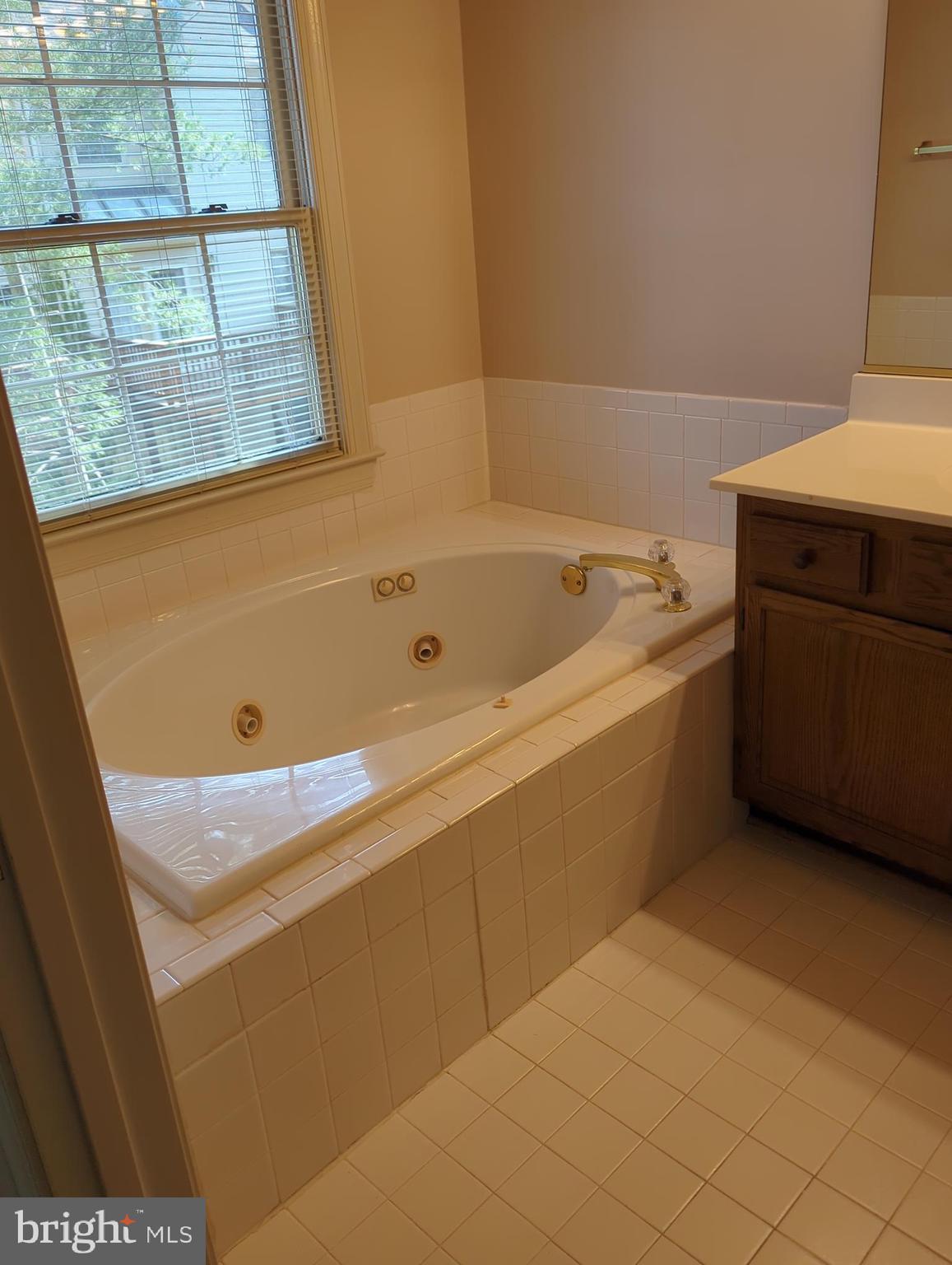 KEMP MILL - Residential Lease