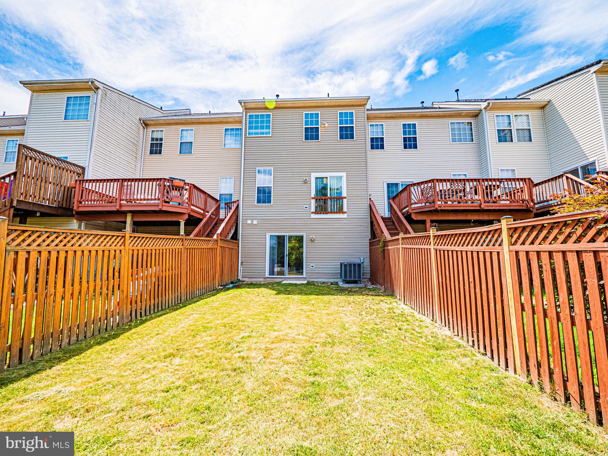 FARMINGTON VILLAGE - Residential