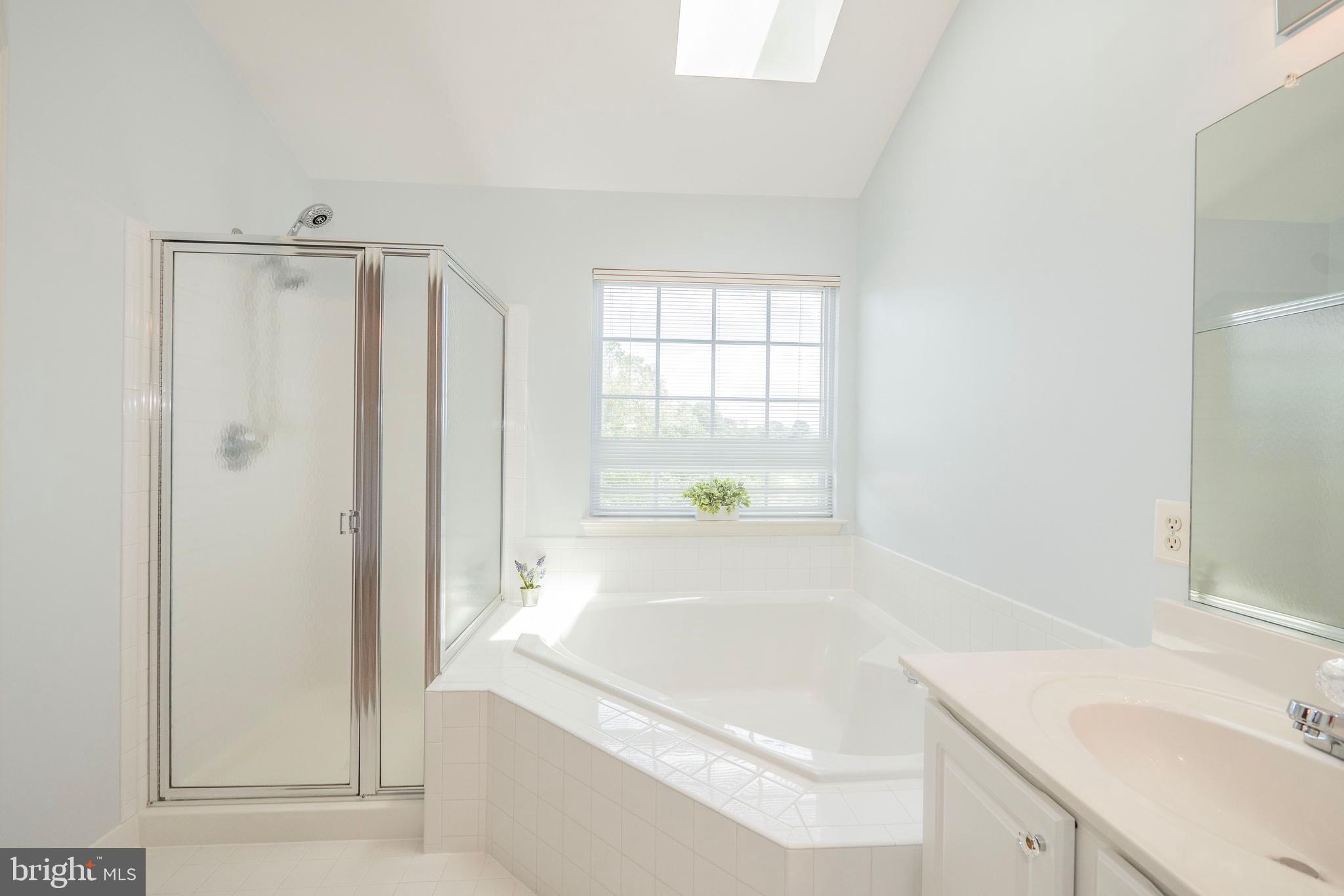 FARMINGTON VILLAGE - Residential