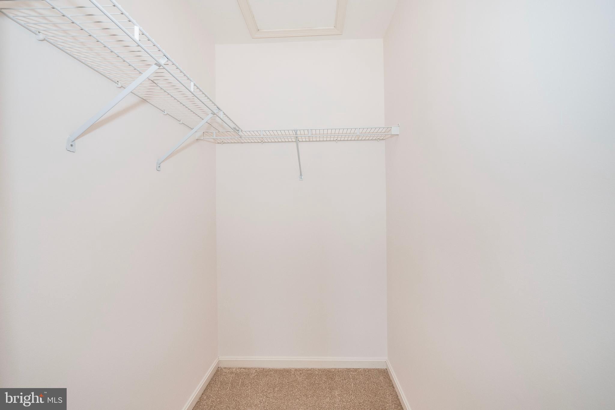 FARMINGTON VILLAGE - Residential