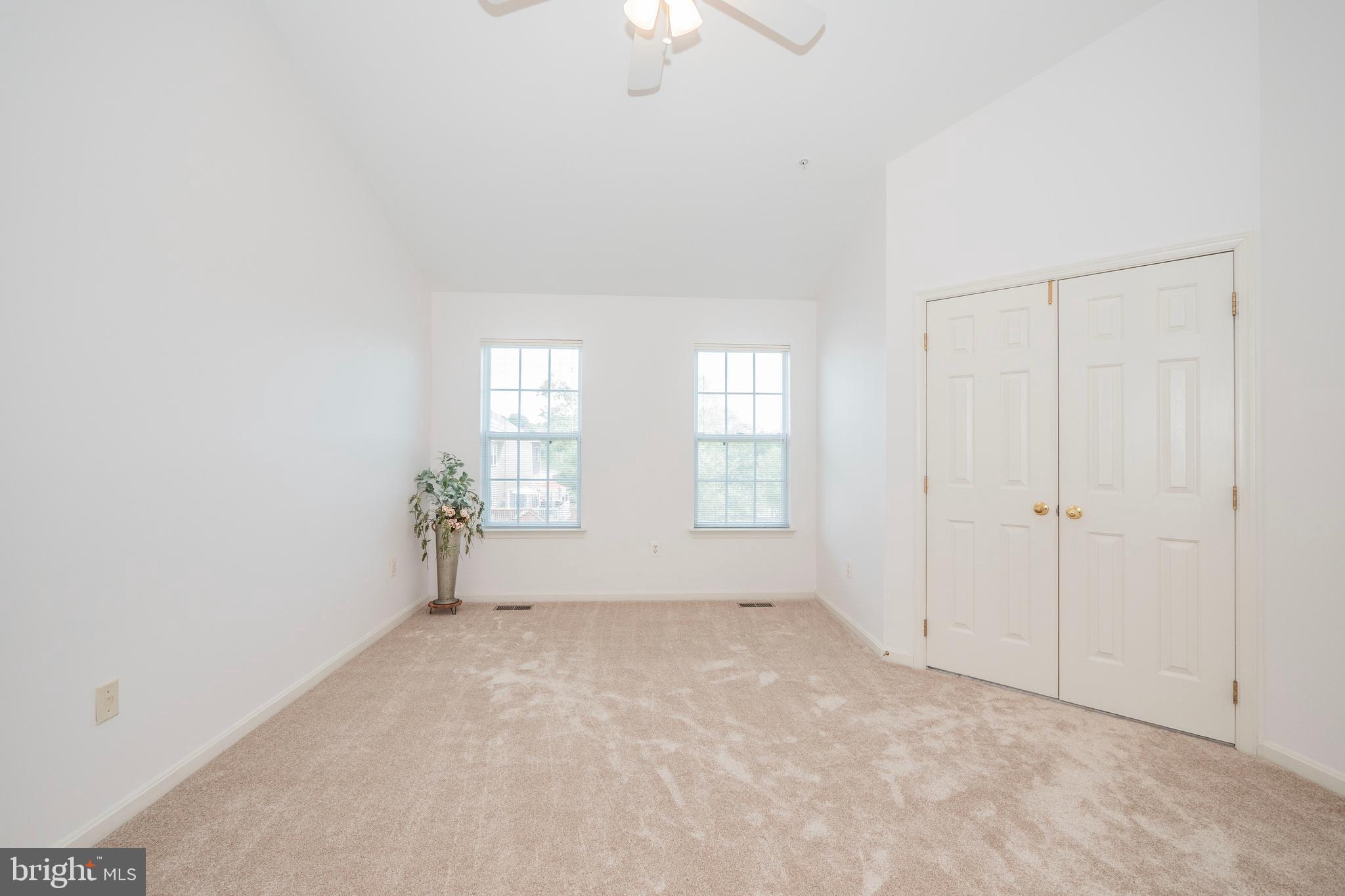 FARMINGTON VILLAGE - Residential