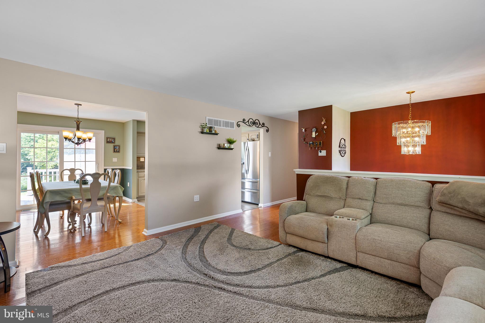 677 MEETINGHOUSE ROAD