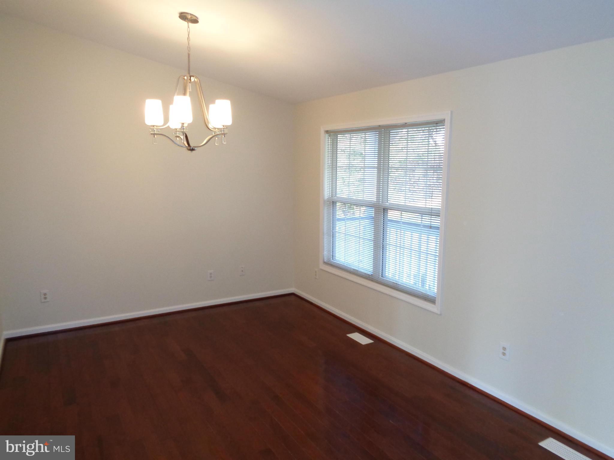 WHITE SANDS - Residential