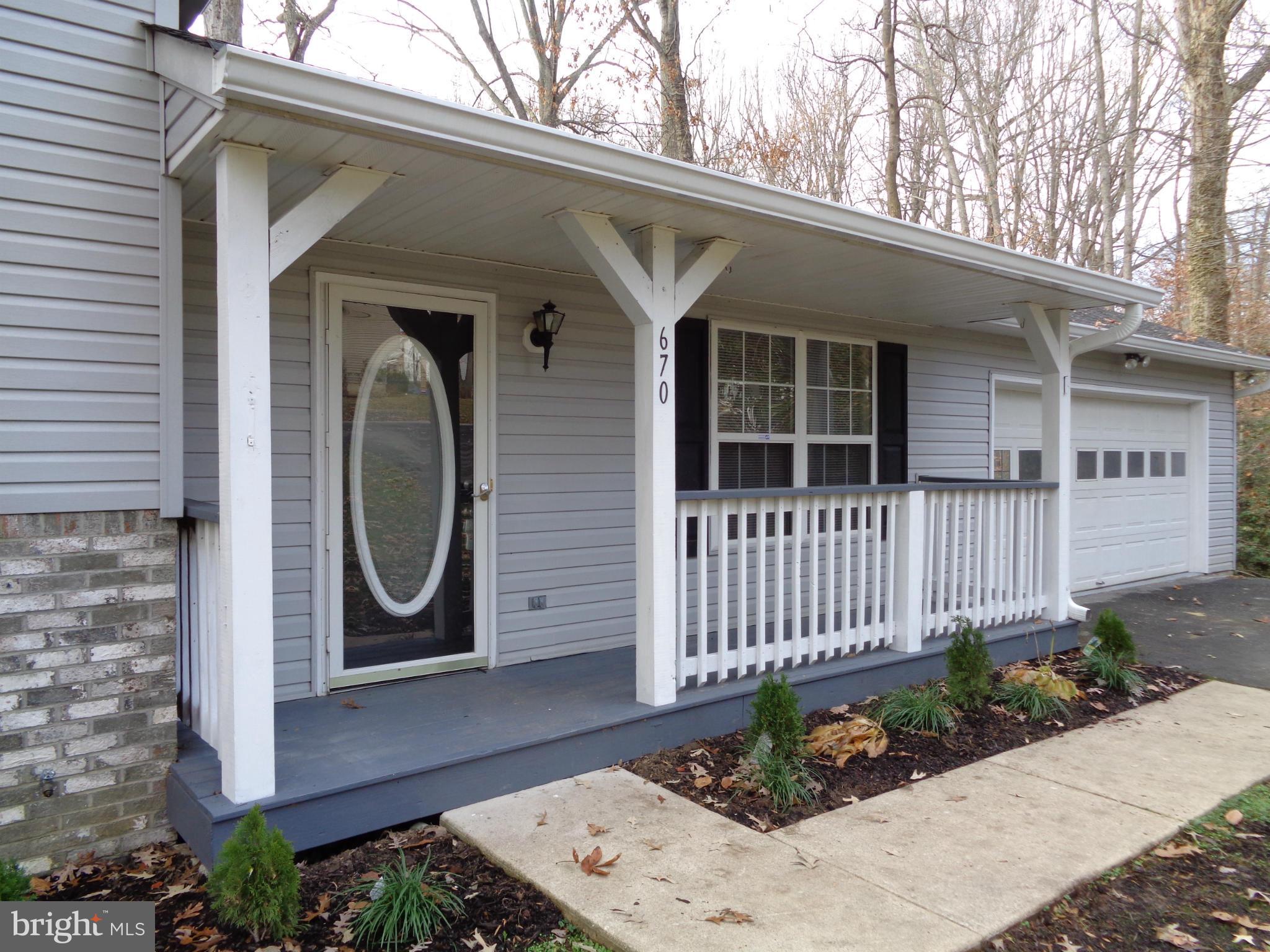 WHITE SANDS - Residential