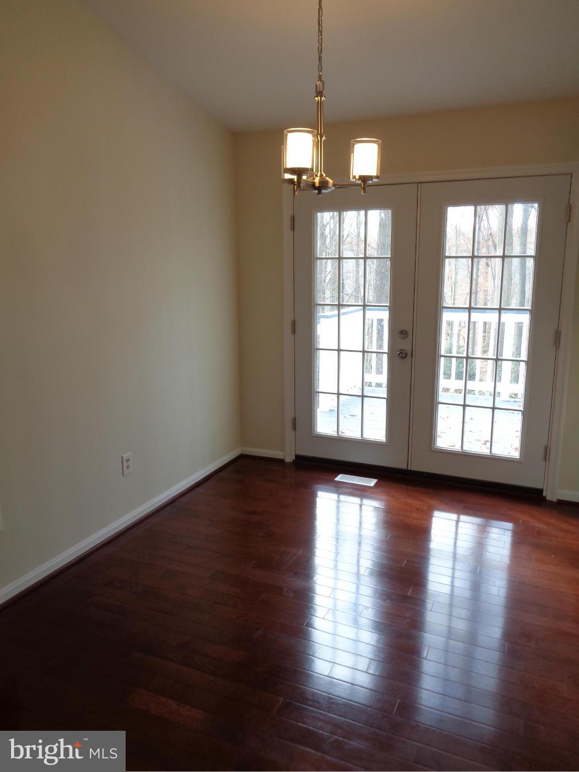 WHITE SANDS - Residential