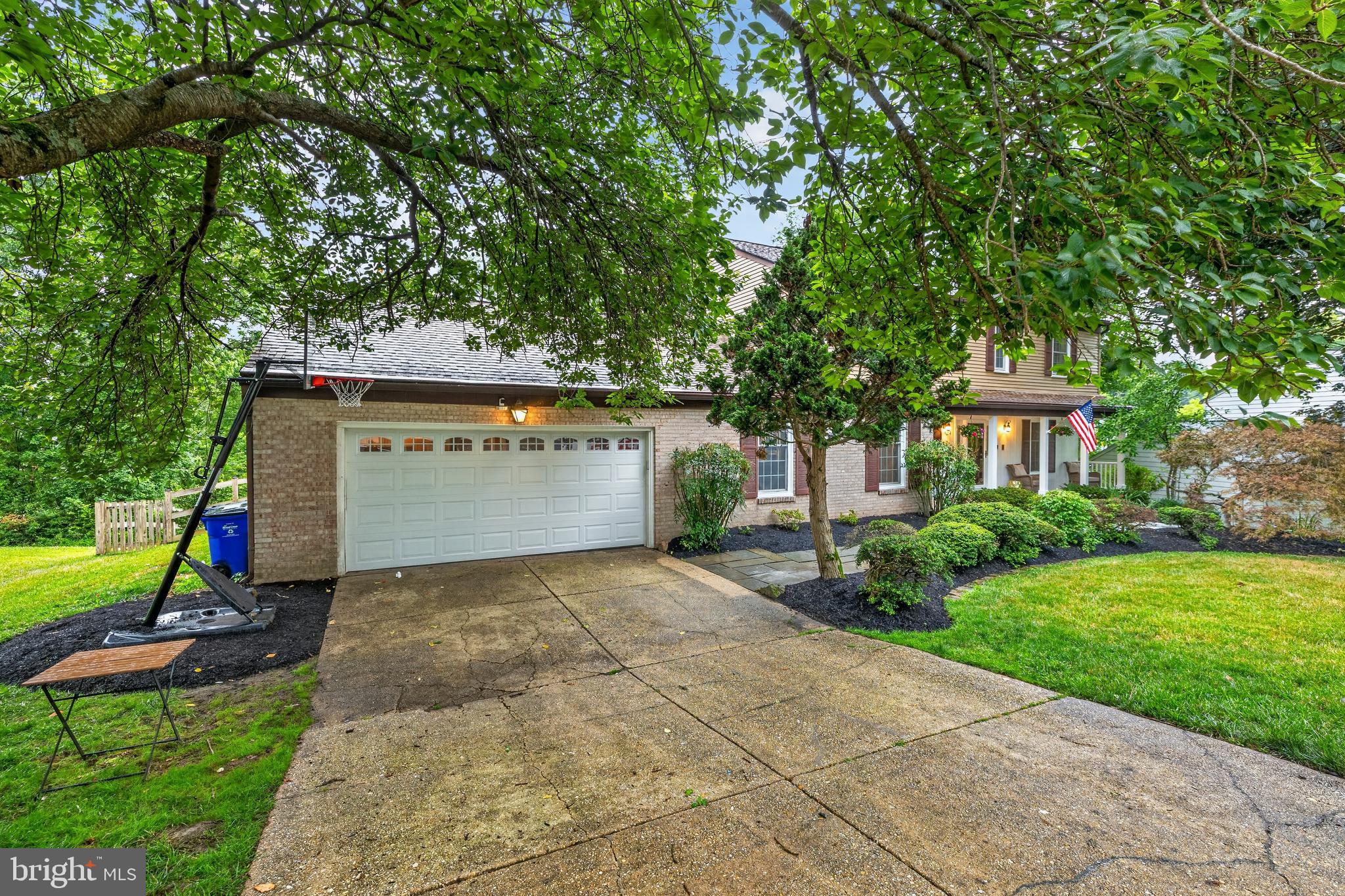 5214 LIGHTNING VIEW ROAD