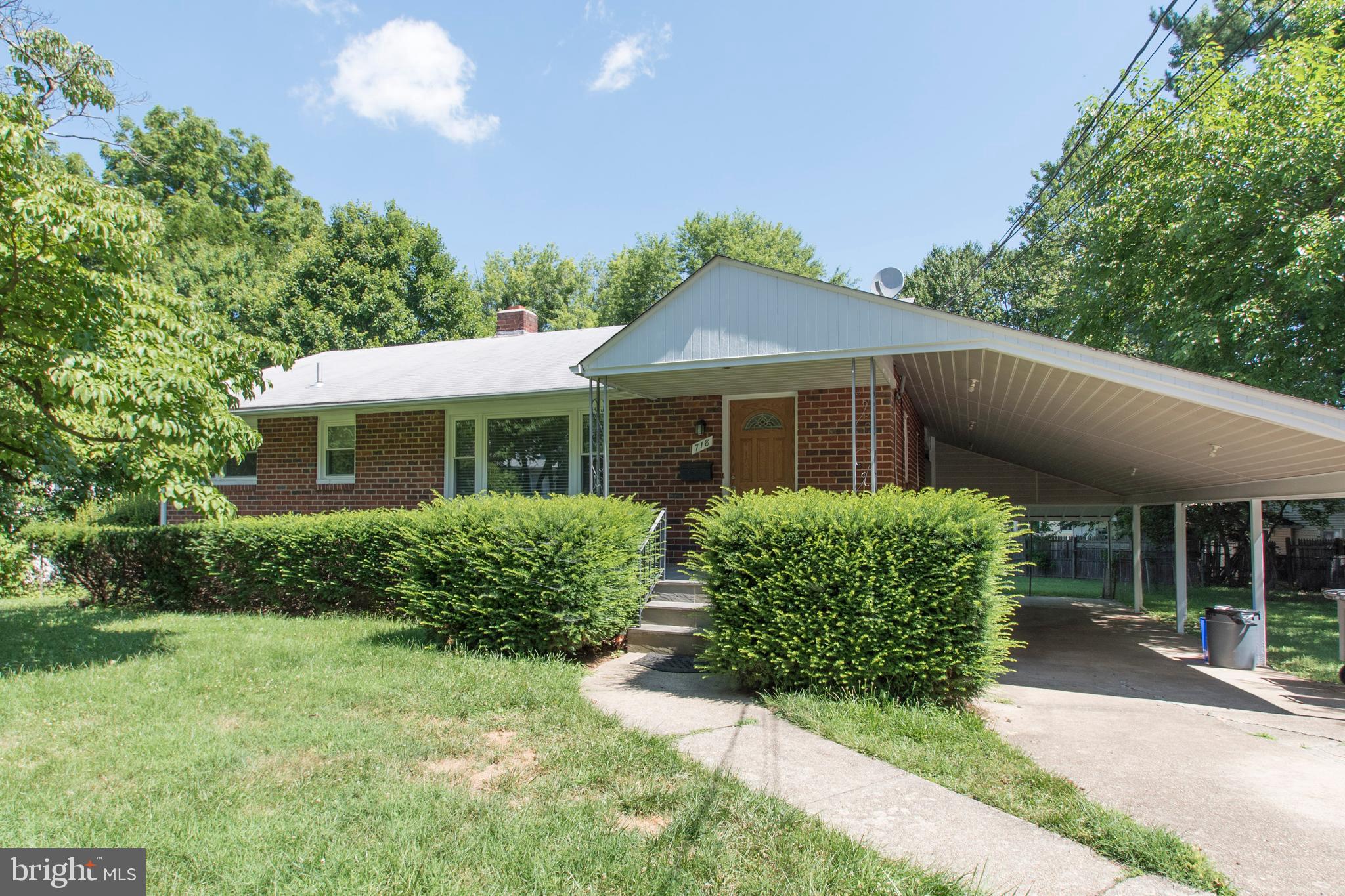 ROCKVILLE PARK - Residential Lease