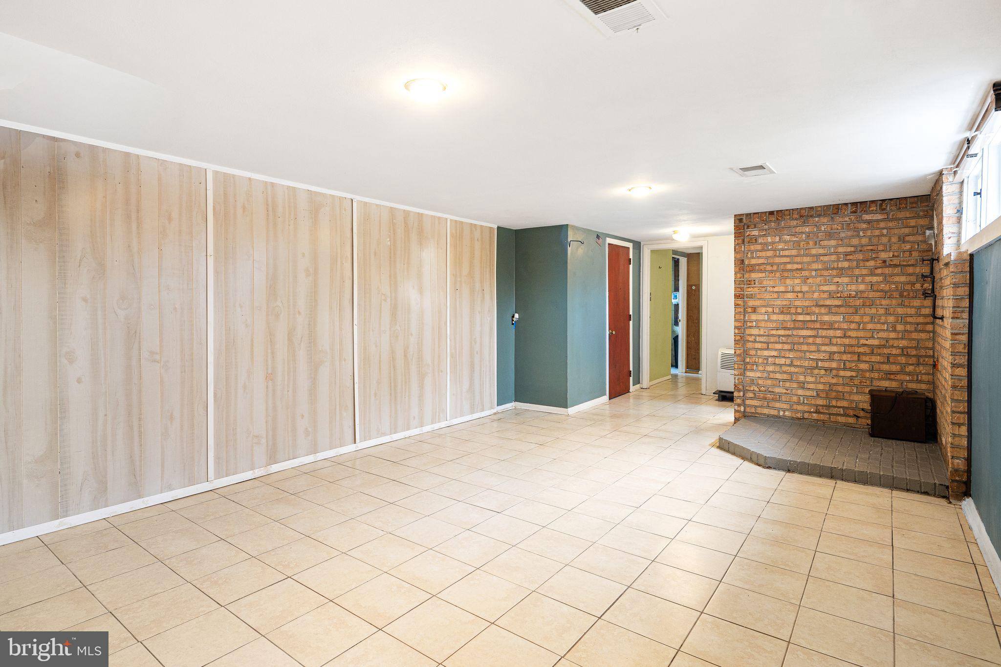 VARLANO - Residential