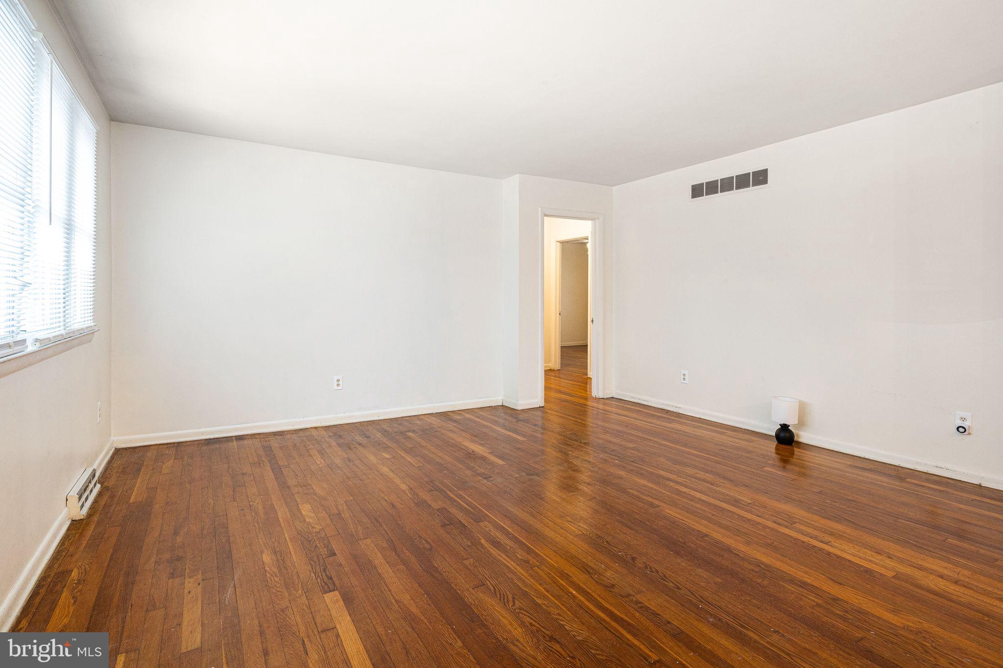 VARLANO - Residential