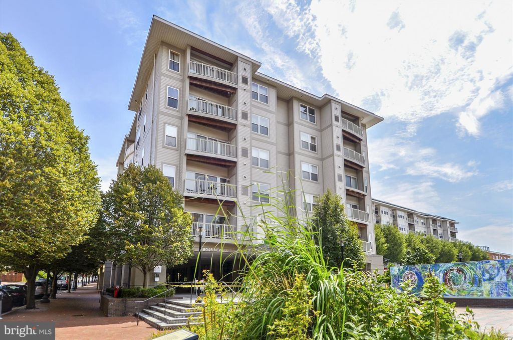 Photo of 8045 Newell Street #215, SILVER SPRING, MD 20910 (MLS # MDMC2205214)