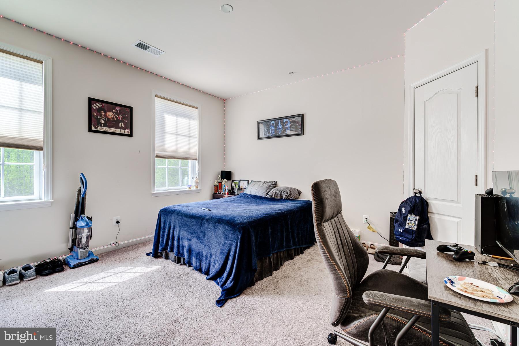 DUVALL - Residential