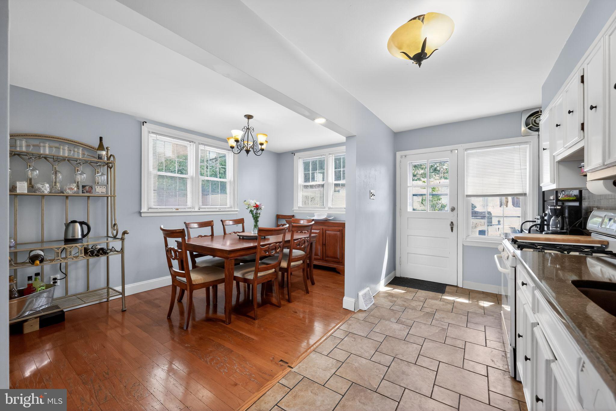 FOX CHASE - Residential