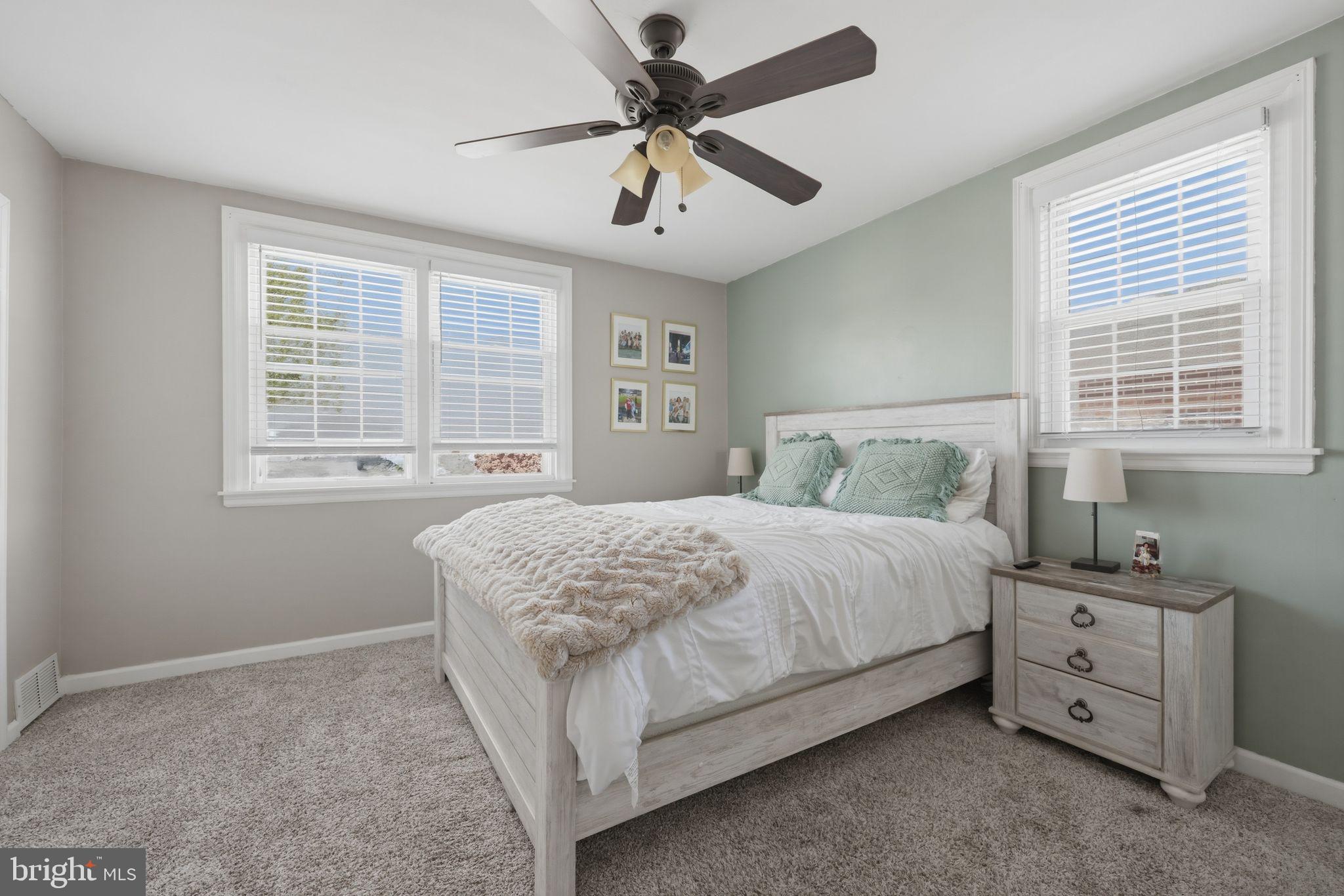 FOX CHASE - Residential