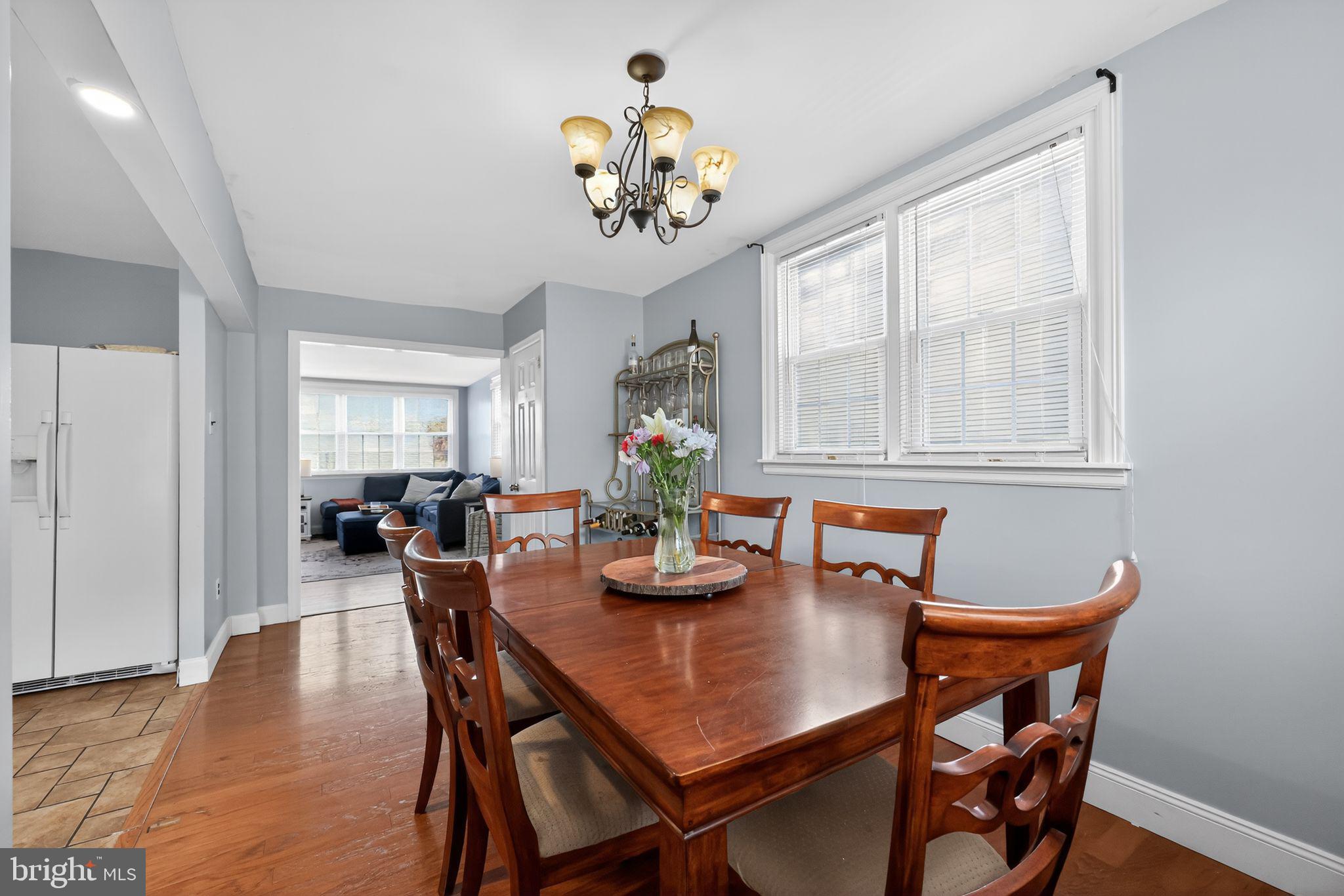 FOX CHASE - Residential