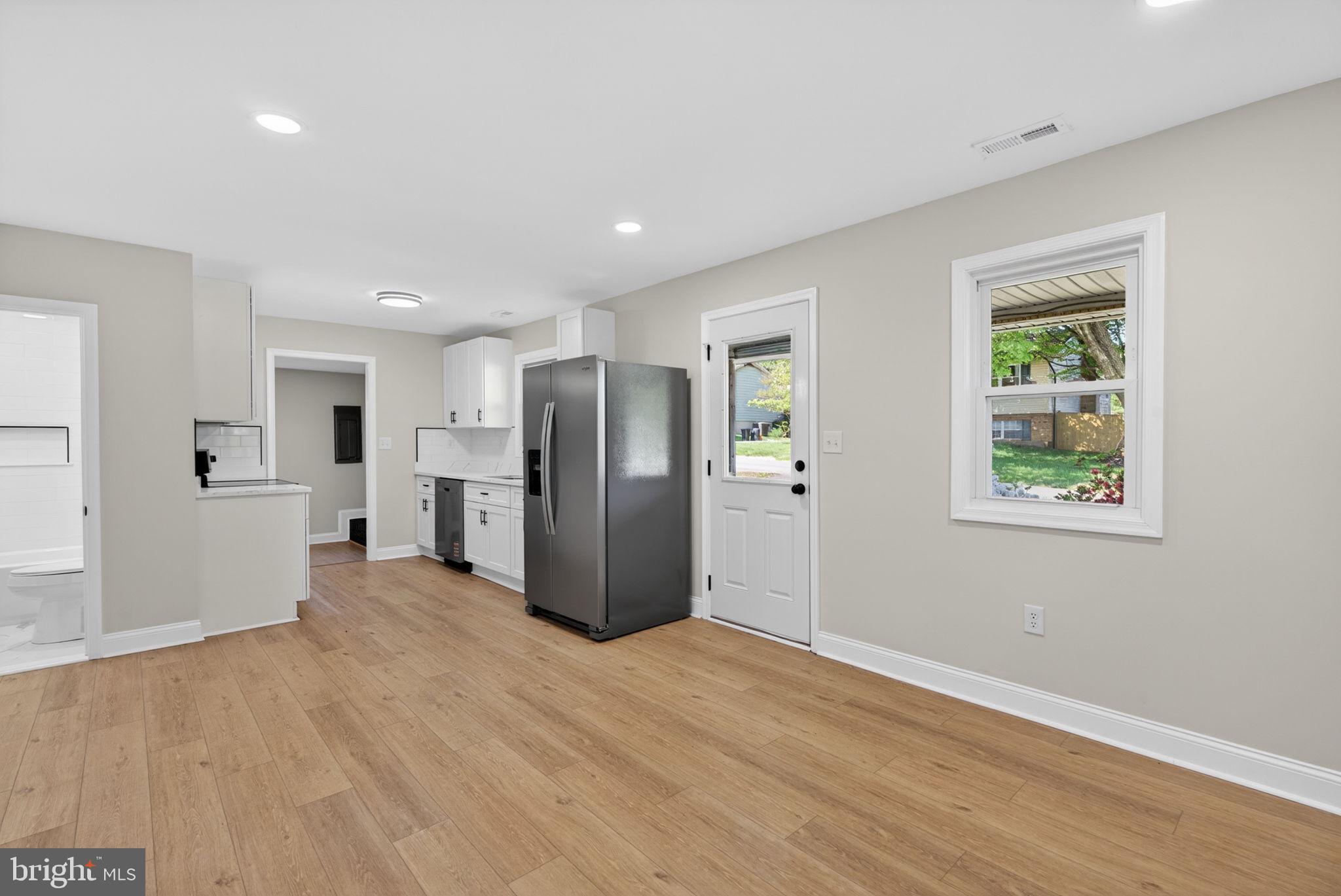 CATONSVILLE HEIGHTS - Residential