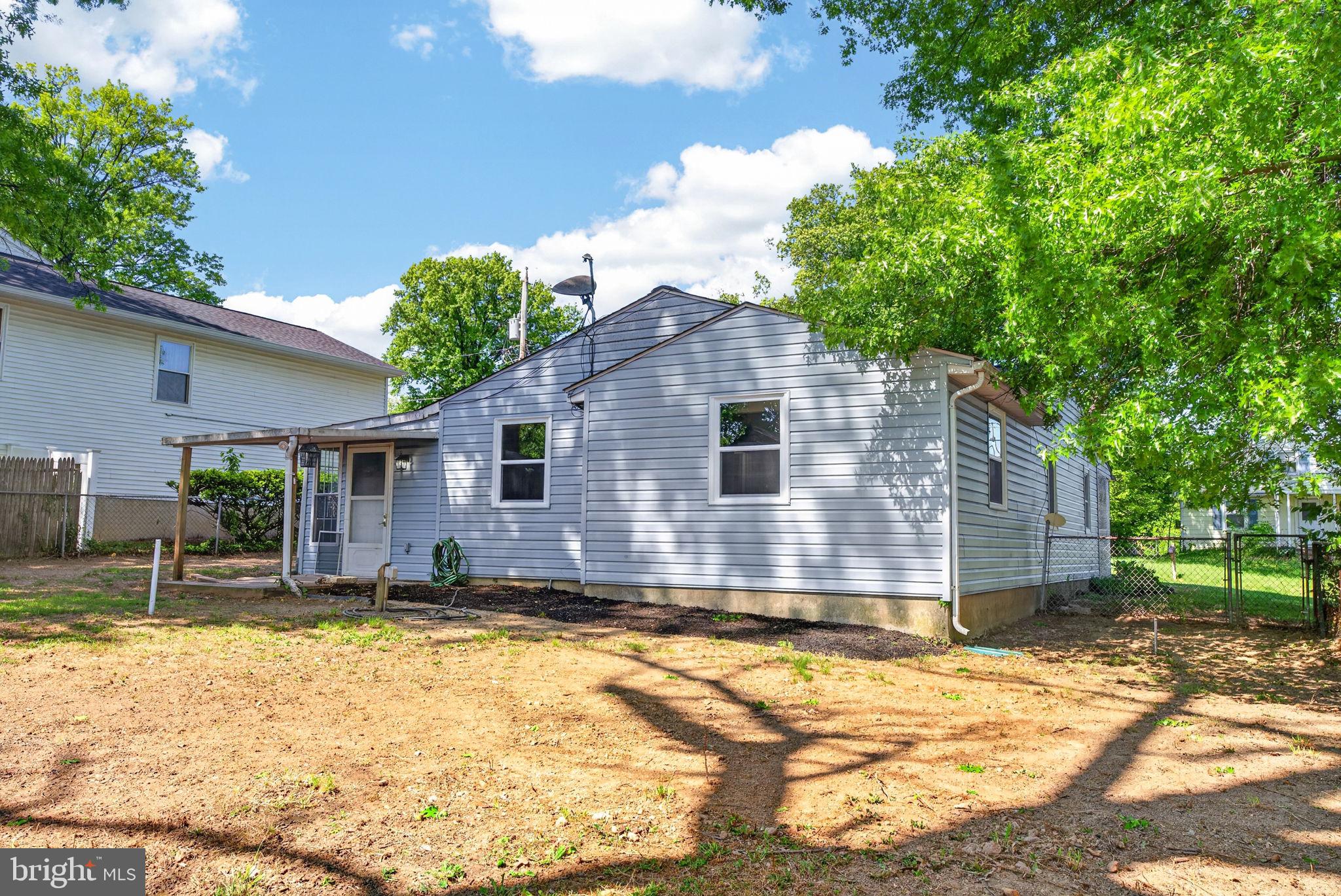 CATONSVILLE HEIGHTS - Residential