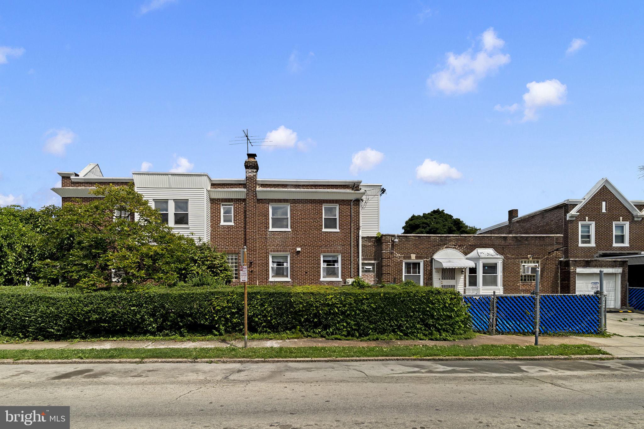 326 W NEDRO AVENUE