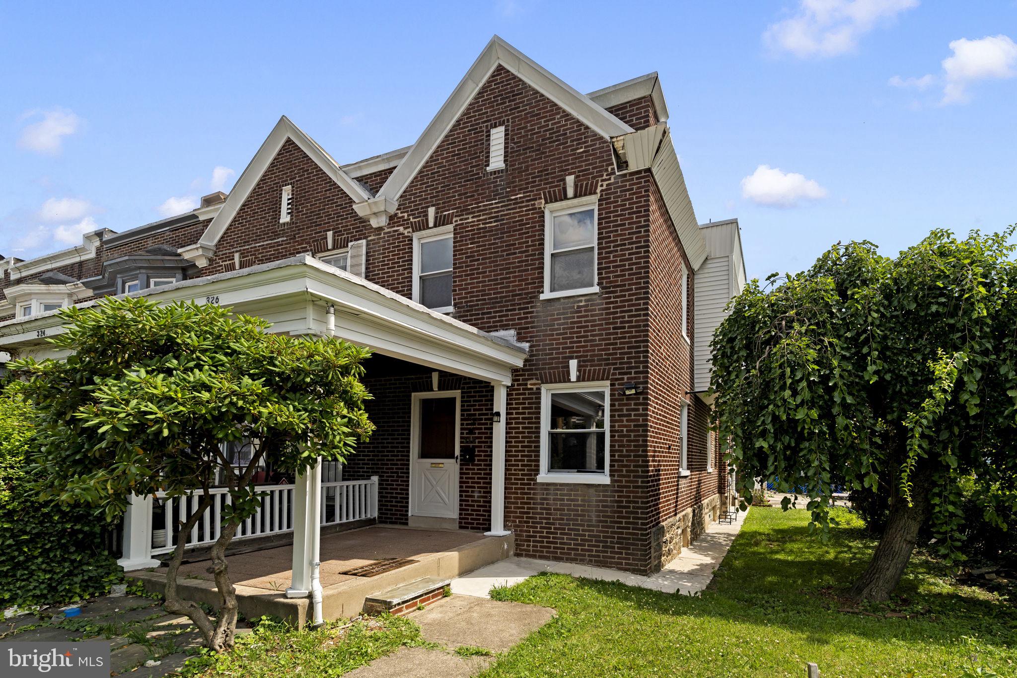 326 W NEDRO AVENUE