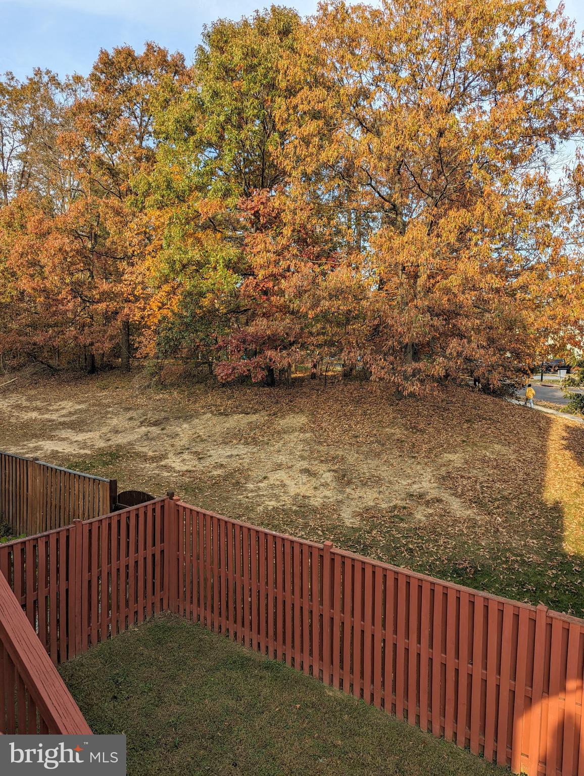 SUMMERS RUN - Residential Lease