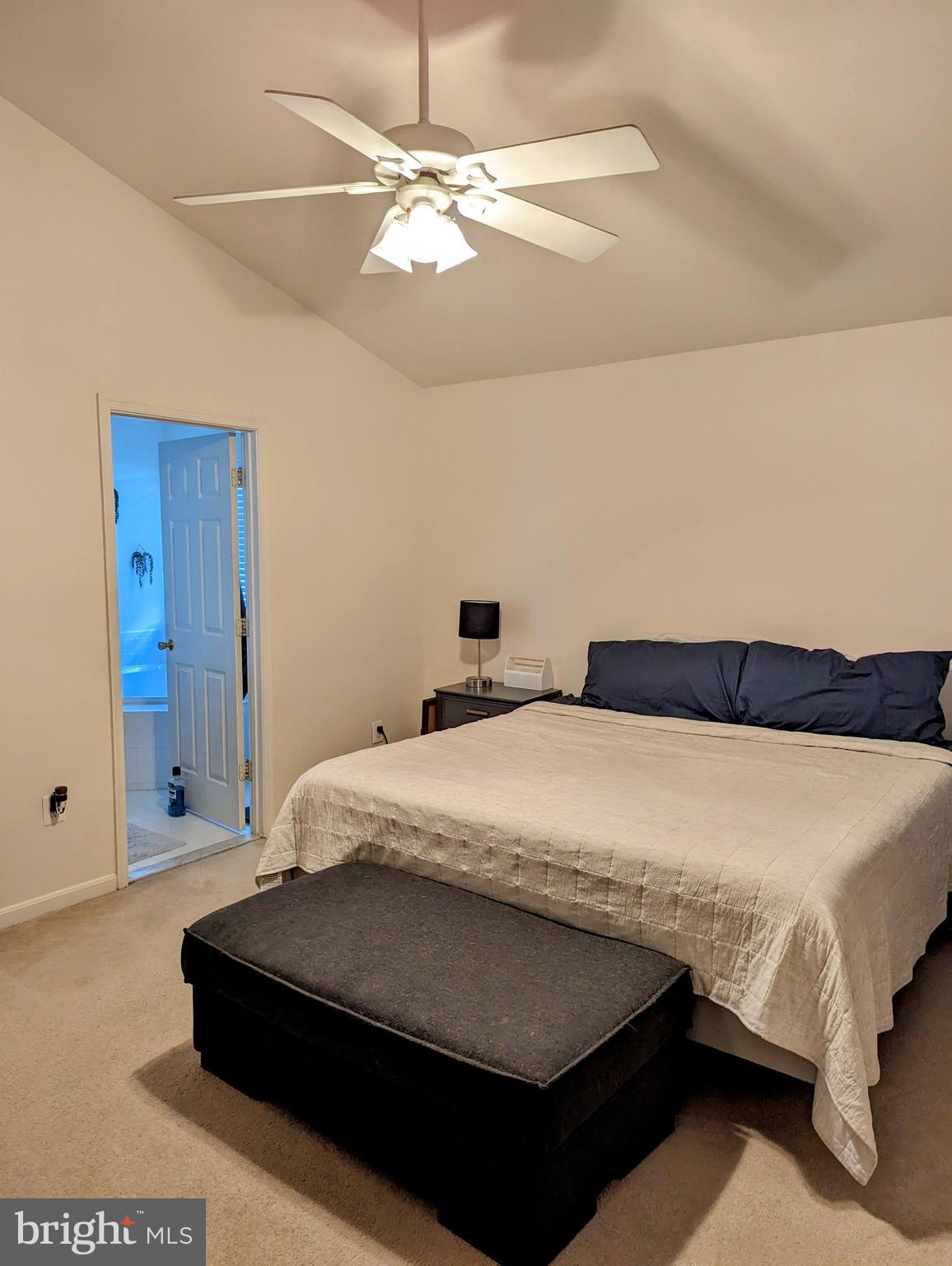 SUMMERS RUN - Residential Lease