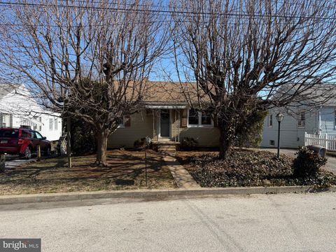 855 OLD TAXVILLE ROAD YORK PA 17404