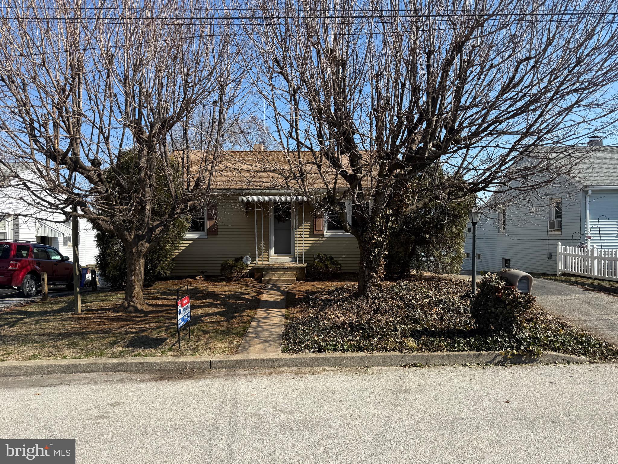 855 OLD TAXVILLE ROAD