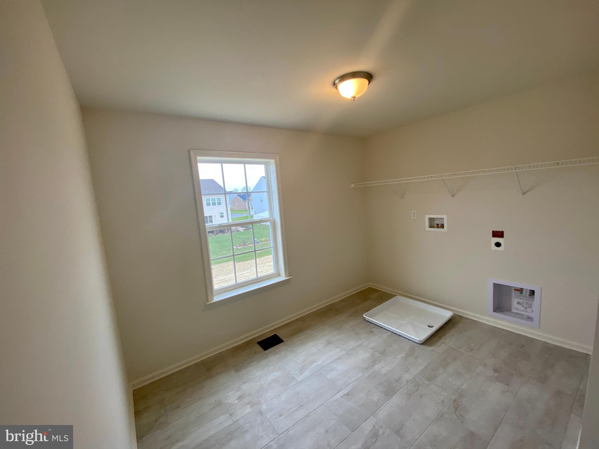 SPRINGDALE FARM - Residential