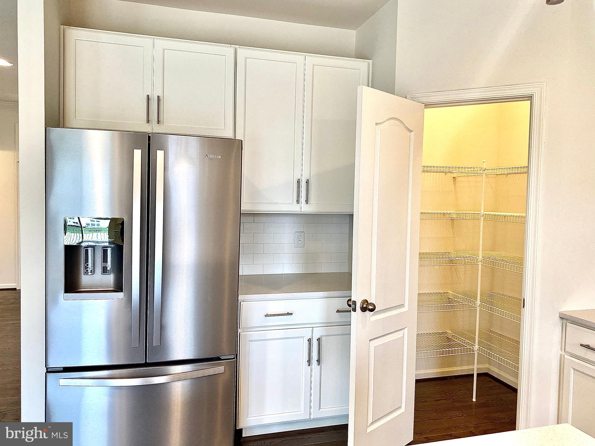 SPRINGDALE FARM - Residential