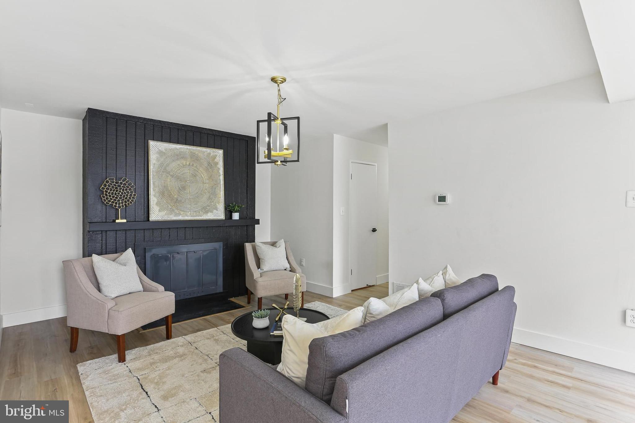 10580 CROSS FOX LANE D2