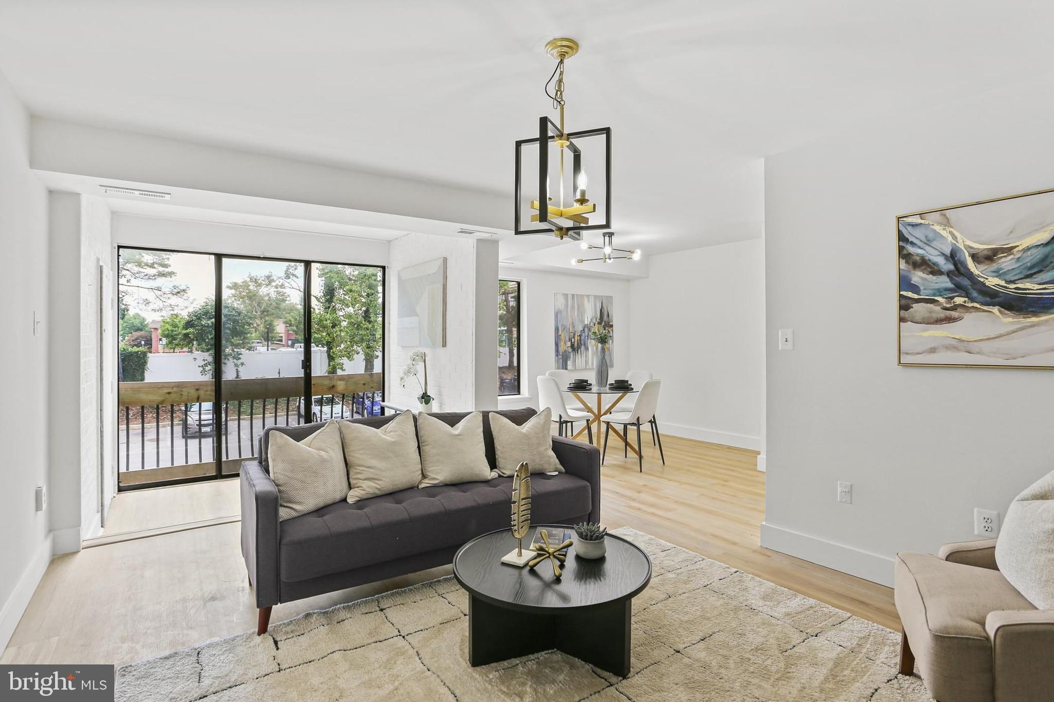 10580 CROSS FOX LANE D2