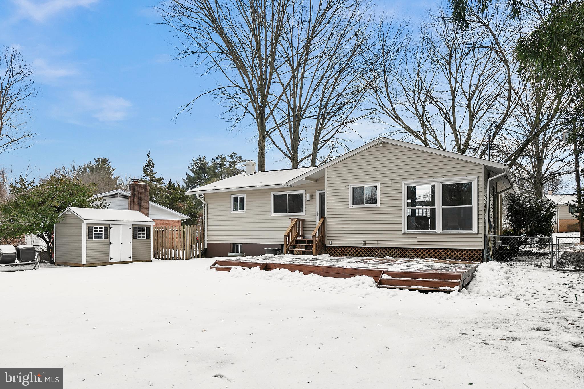 DUNN LORING WOODS - Residential